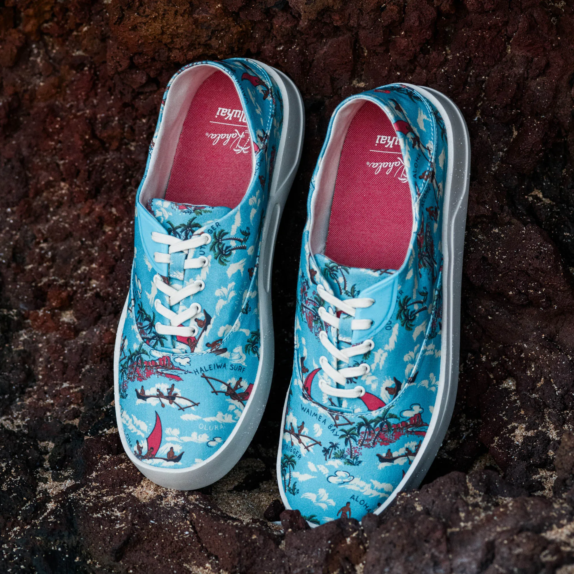 Olukai Tradewind Men\'s 10.5 Casual Shoes Aloha Hawaiian Pattern Ocean Spray NWT Olukai Tradewind Sneakers - Mens main image 4