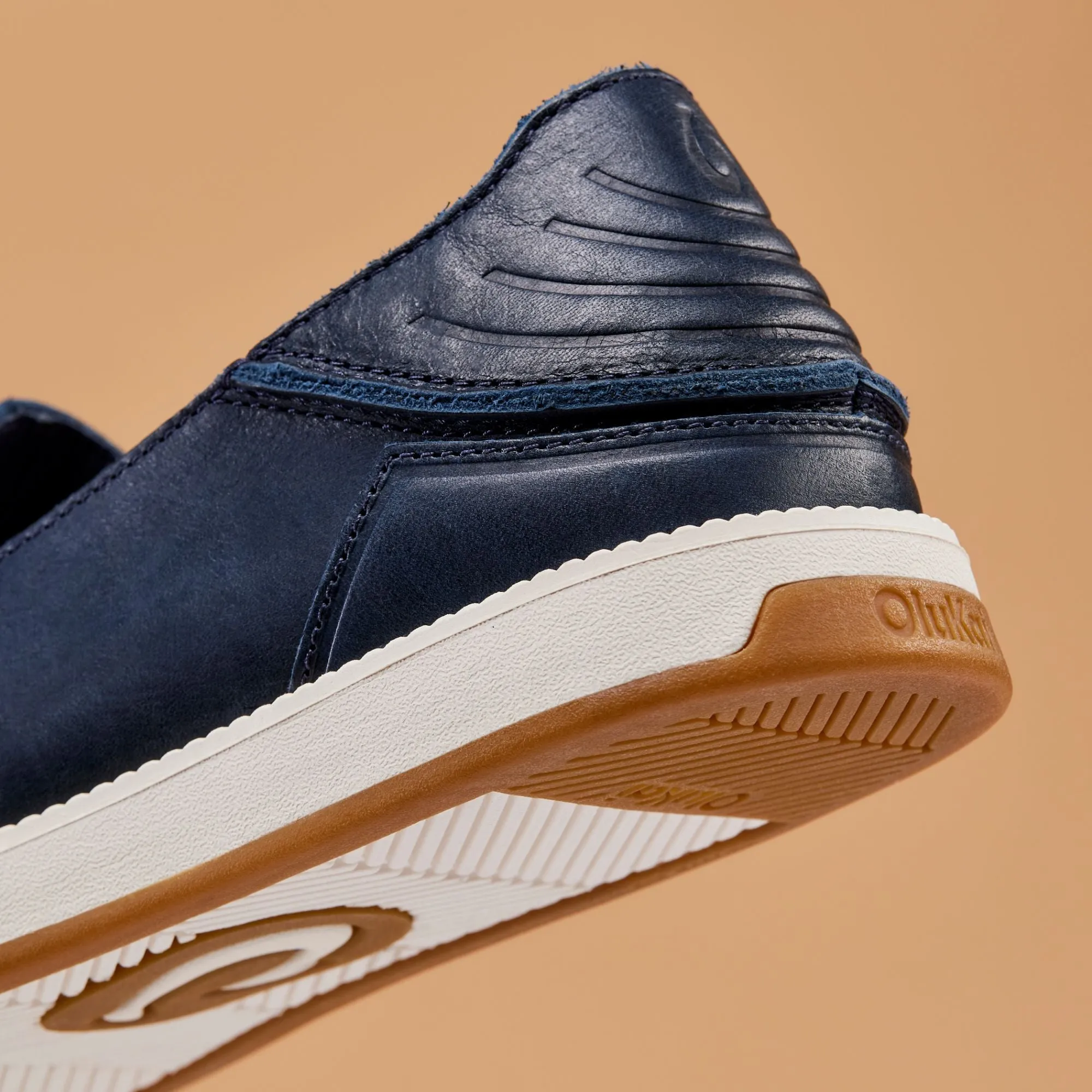 Kākaha Nia - Mood Indigo sold by OluKai product image thumbnail 3