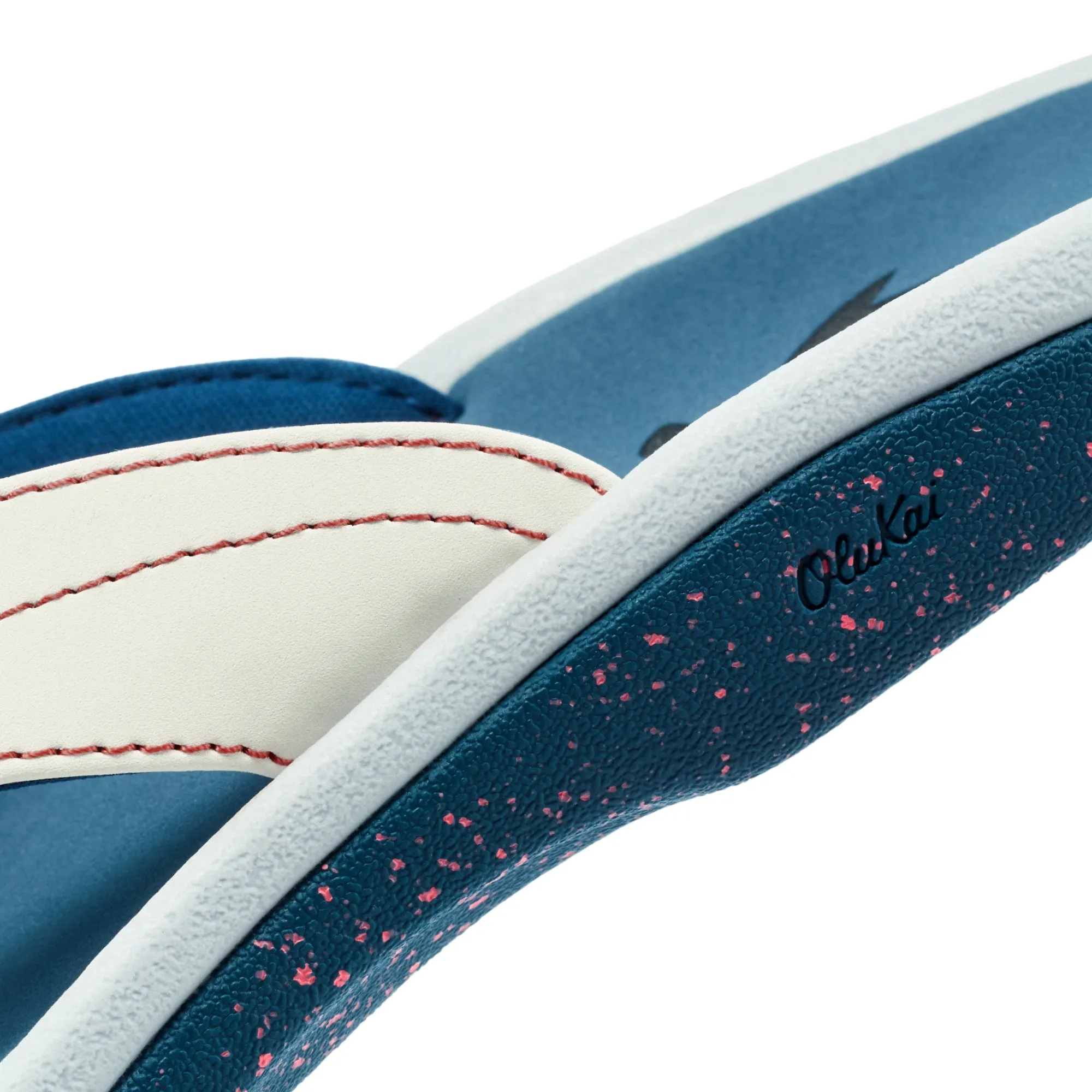 ‘Ohana - Bright White / Ocean Blue sold by OluKai product image thumbnail 4