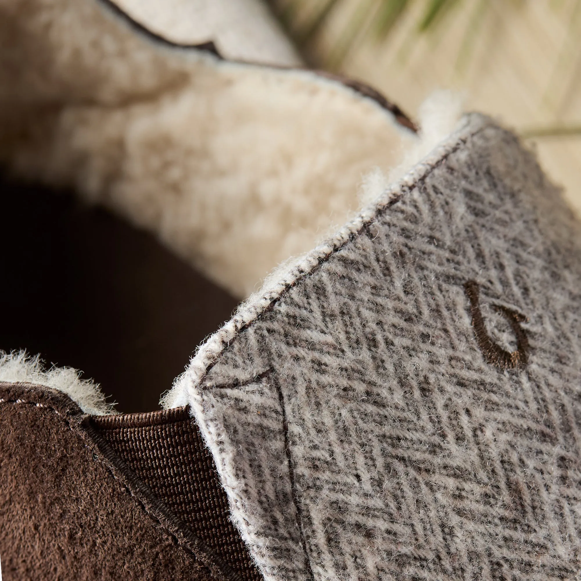 Moloā Slipper - Kapa Stripe / Dark Oak sold by OluKai product image thumbnail 4