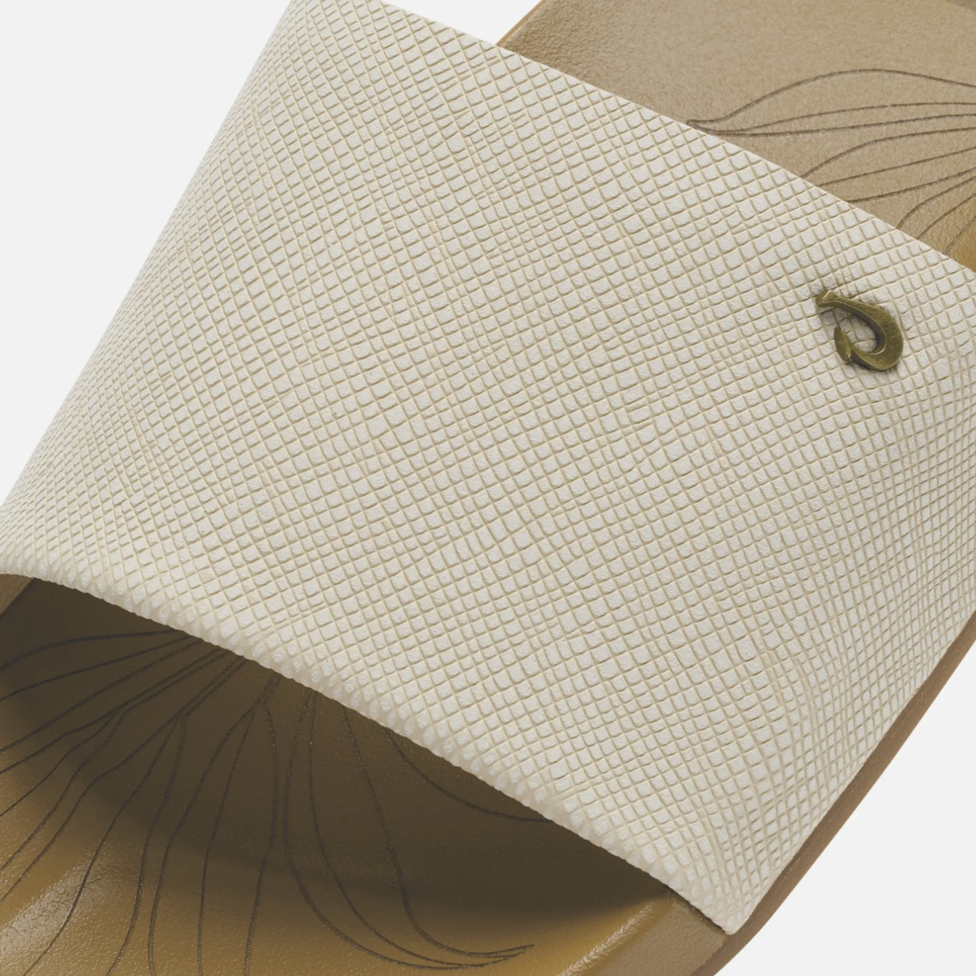 Kipeʻa Pono - Tapa / Crosshatch sold by OluKai product image thumbnail 3