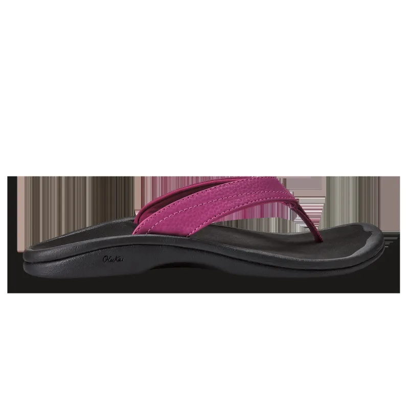 ‘Ohana - Orchid Flower / Black sold by OluKai