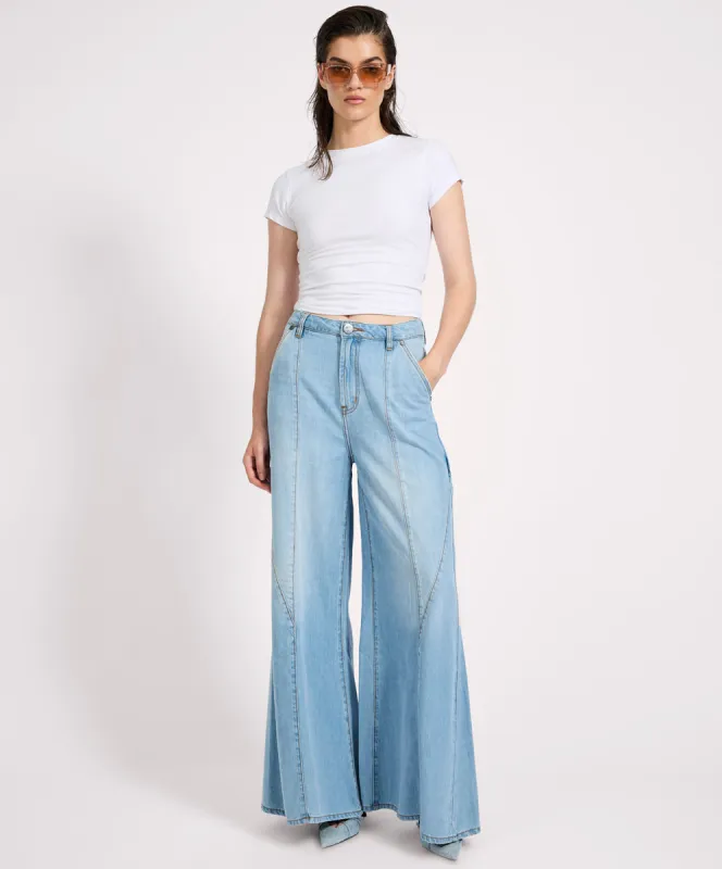 Hollywoods High Waist Wide Leg Denim Jeans - Cool Blue made by One Teaspoon