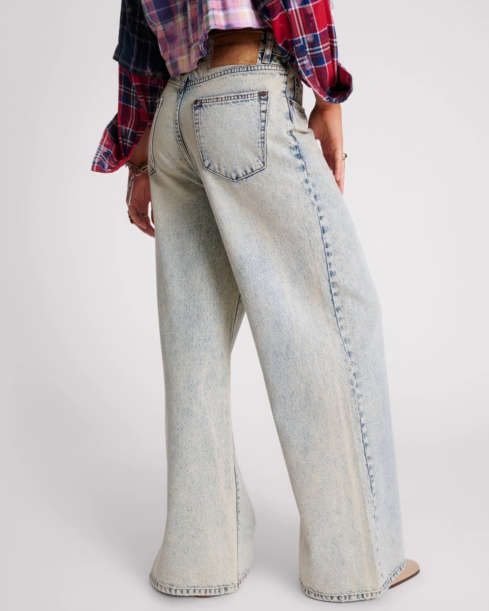 Love Machines Mid Waist Super Wide Leg Denim Jeans - Blue Dust sold by One Teaspoon product image thumbnail 5