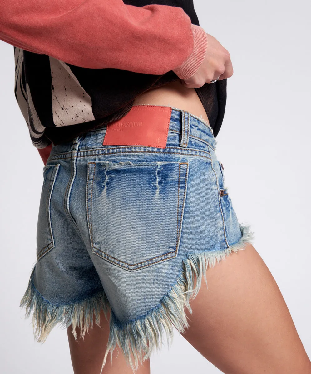 SUNBLEACH BLUE BONITA LOW WAIST DENIM SHORT sold by One Teaspoon product image thumbnail 4