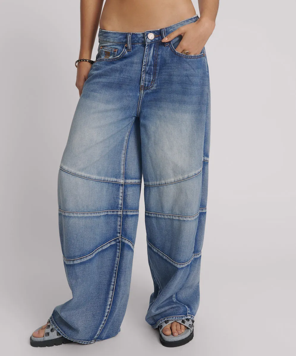 Barrel Mid Waist Wide Leg Denim Jeans - Blue Summer sold by One Teaspoon product image thumbnail 2