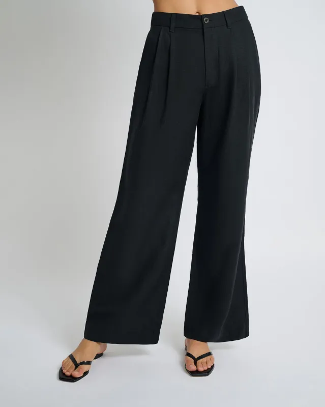 Air Linen Pleated Trousers sold by Onia
