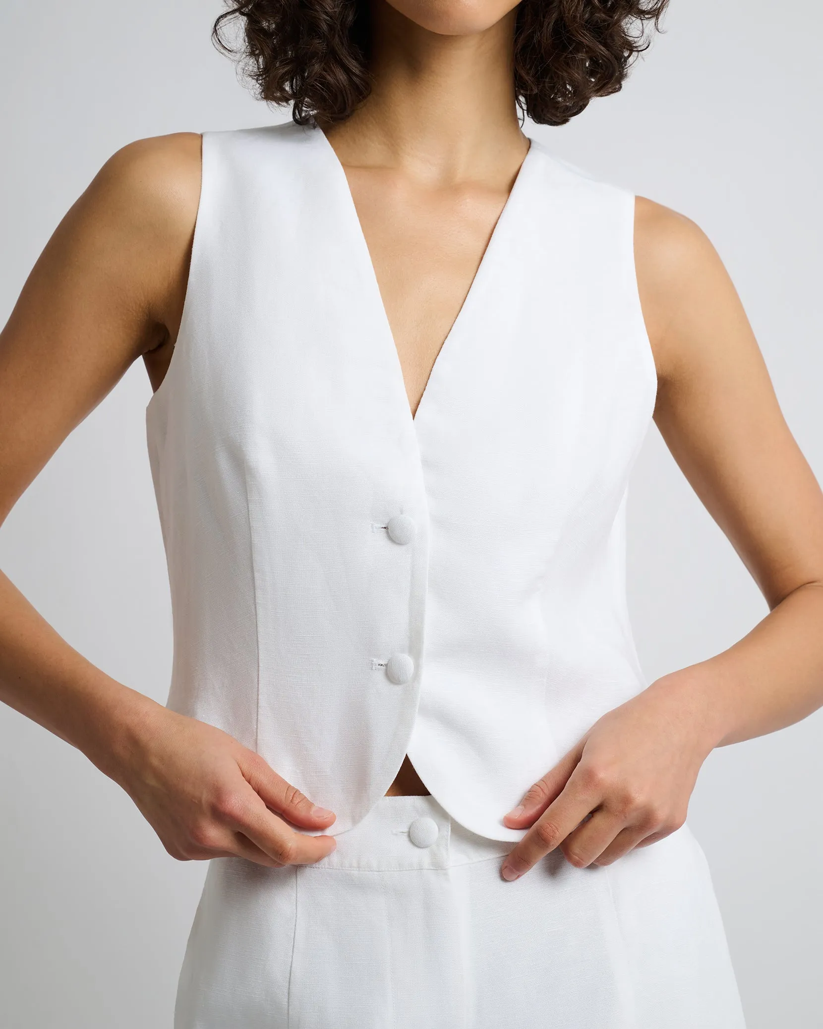 Air Linen Relaxed Vest sold by Onia product image thumbnail 4