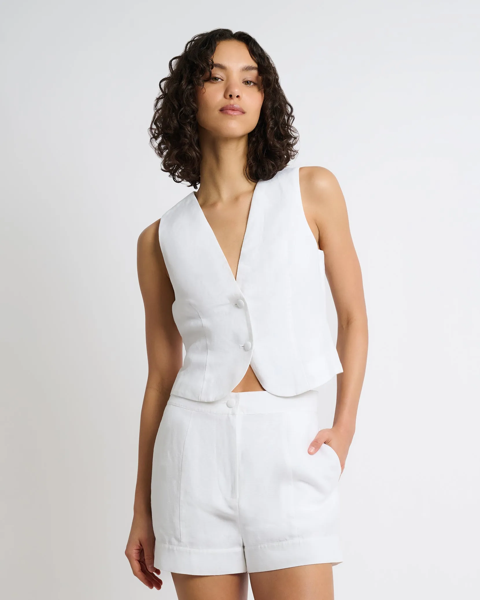 Air Linen Relaxed Vest sold by Onia