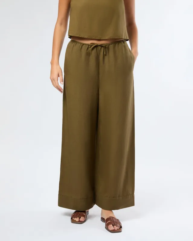 Air Linen Wide Leg Drawstring Pant sold by Onia
