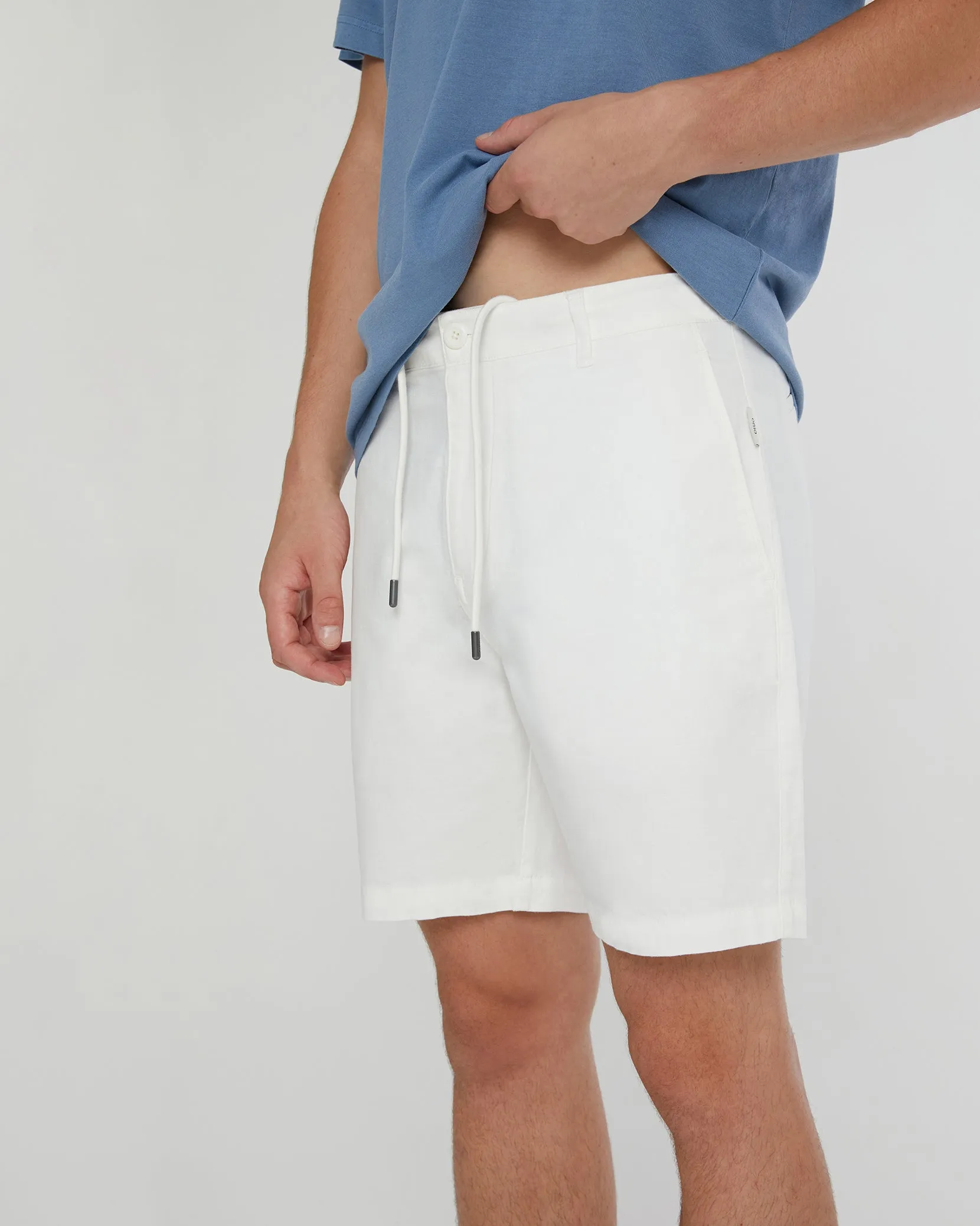 Stretch Linen Traveler Short sold by Onia product image thumbnail 3