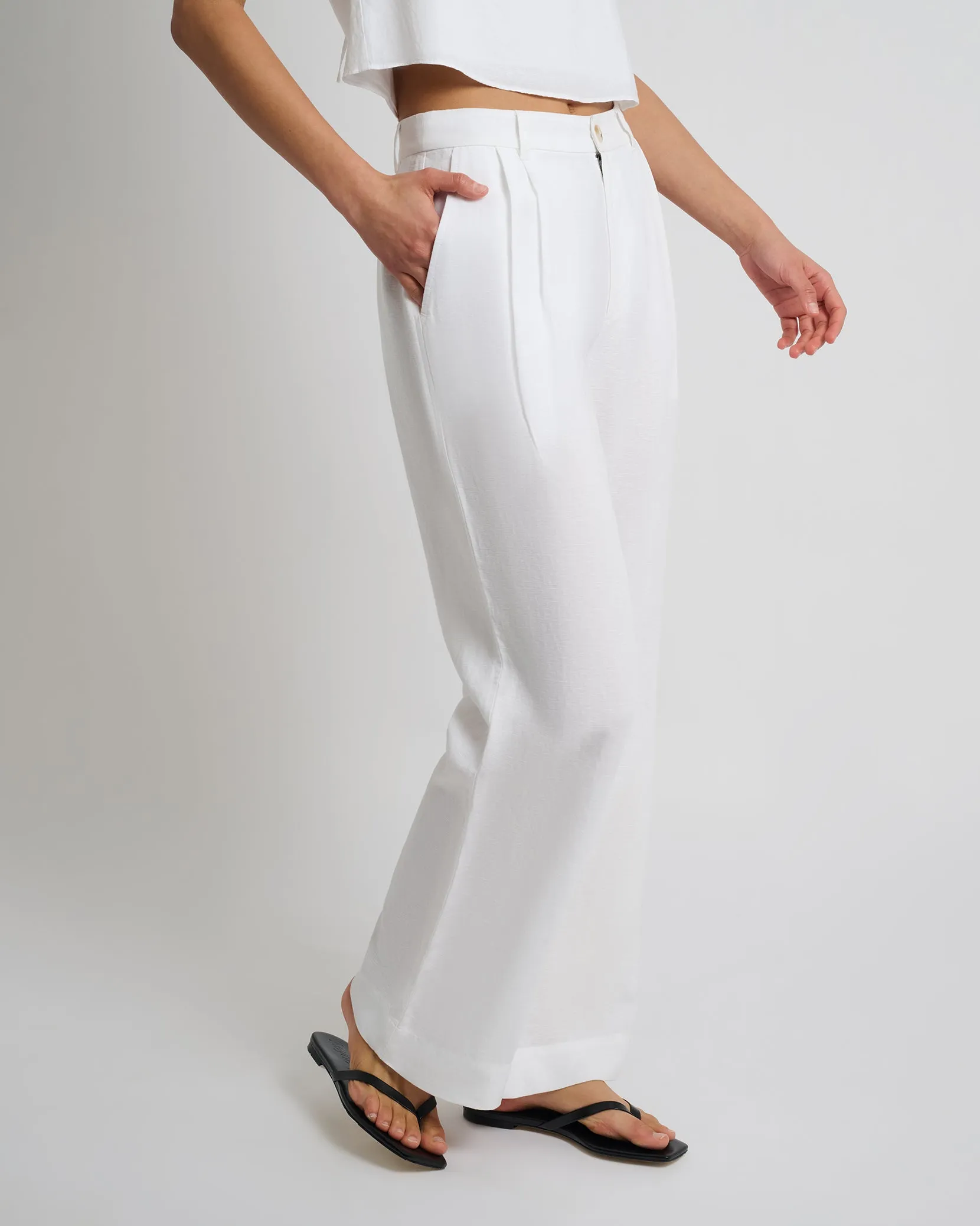 Air Linen Pleated Trouser sold by Onia product image thumbnail 4