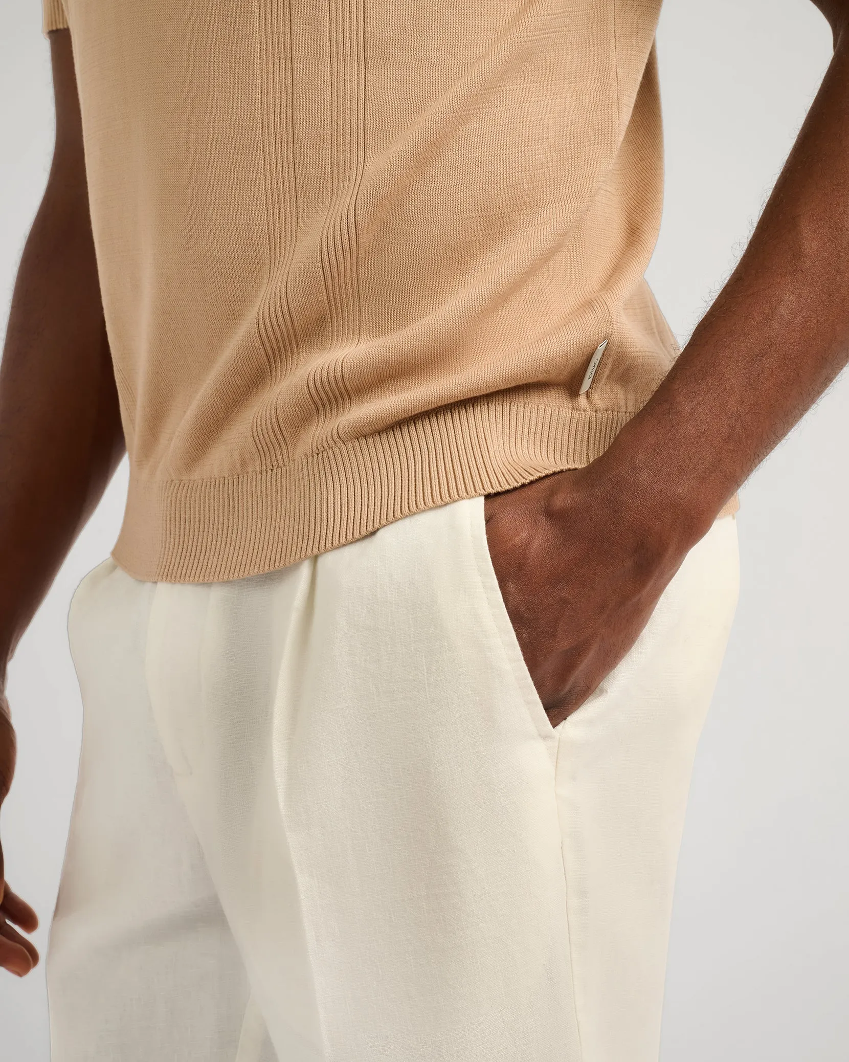 Linen Tapered Pleated Trouser sold by Onia product image thumbnail 3