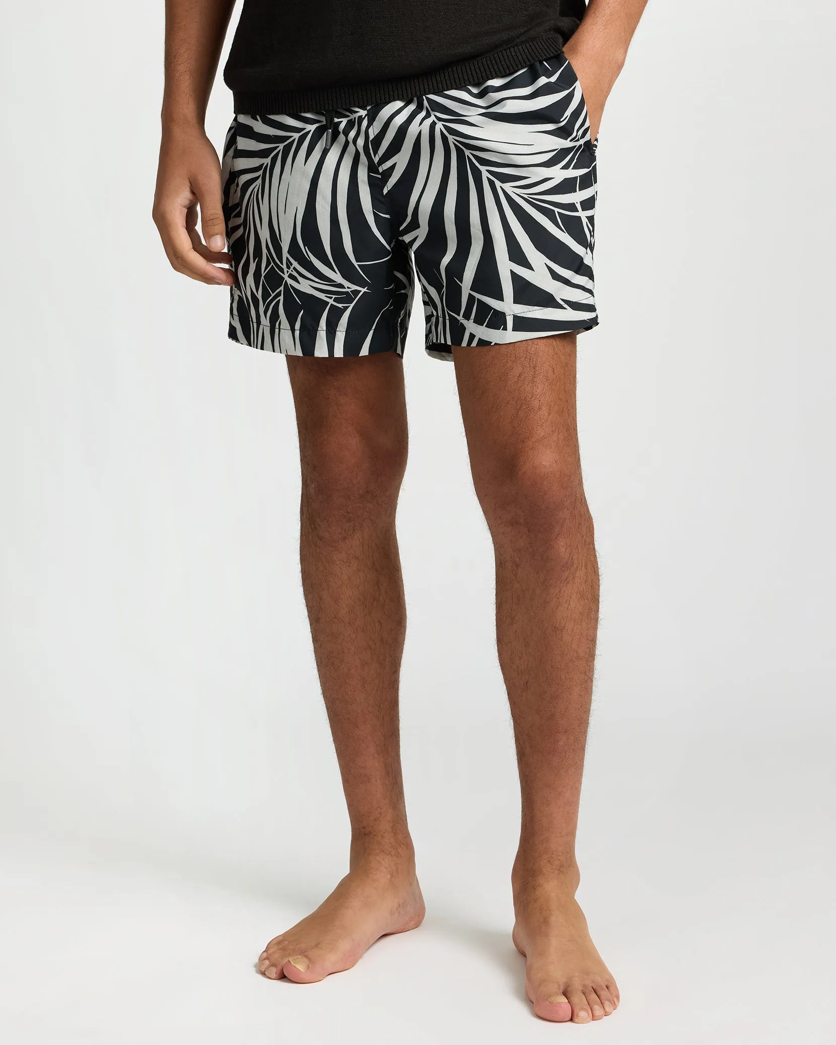 Charles 5" Swim Trunk sold by Onia product image thumbnail 3