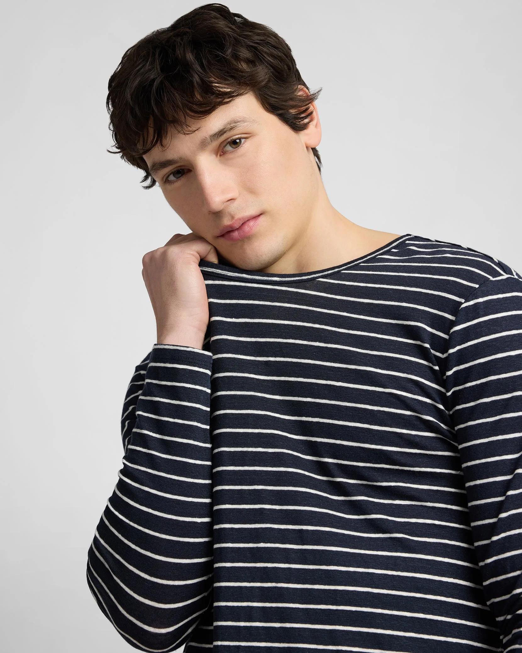 Stretch Linen Jersey Long Sleeve Tee sold by Onia product image thumbnail 4