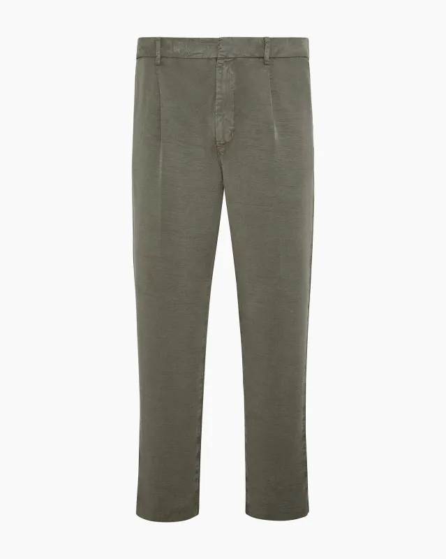 Lyocell Pleated Trouser made by Onia