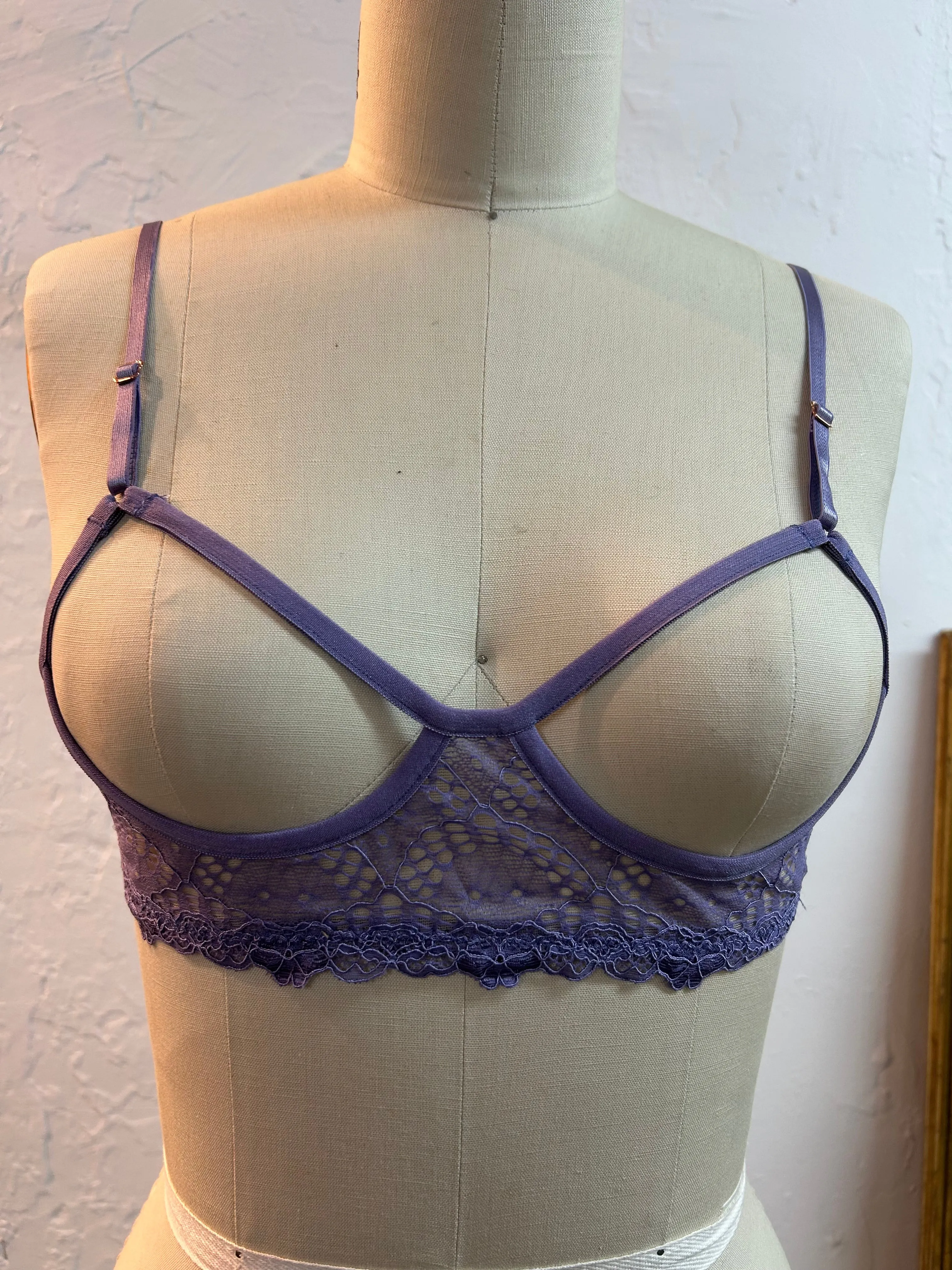 Whisper Bonjour Bralette sold by Only Hearts product image thumbnail 4