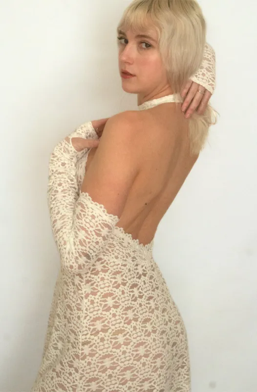 Maddalena Smoking Gloves sold by Only Hearts