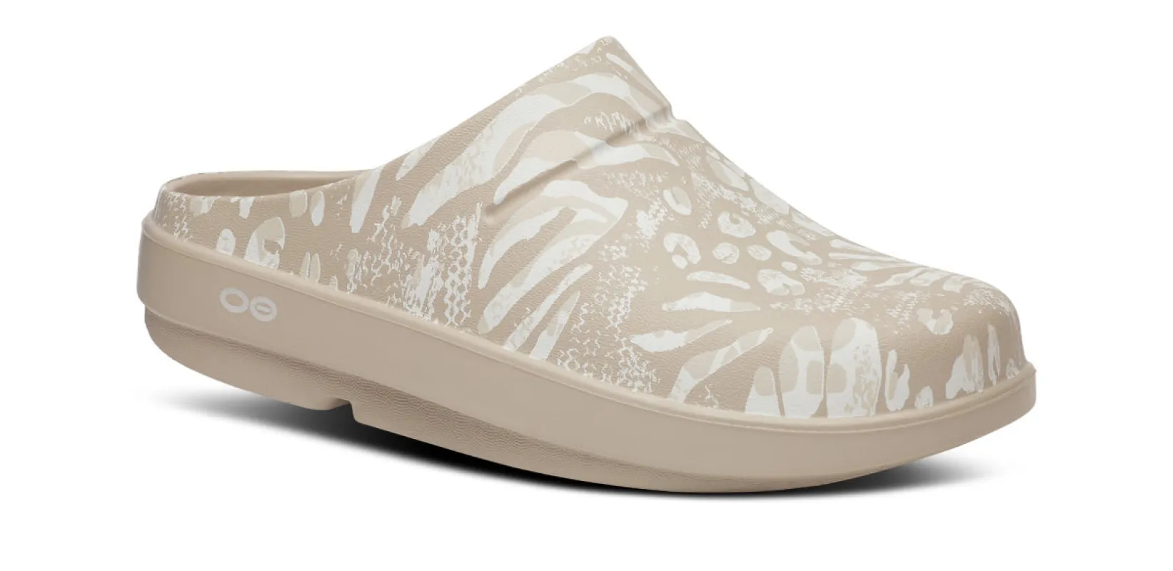 Women's OOcloog Limited Edition Clog - Nomad Combo Camo made by OOFOS