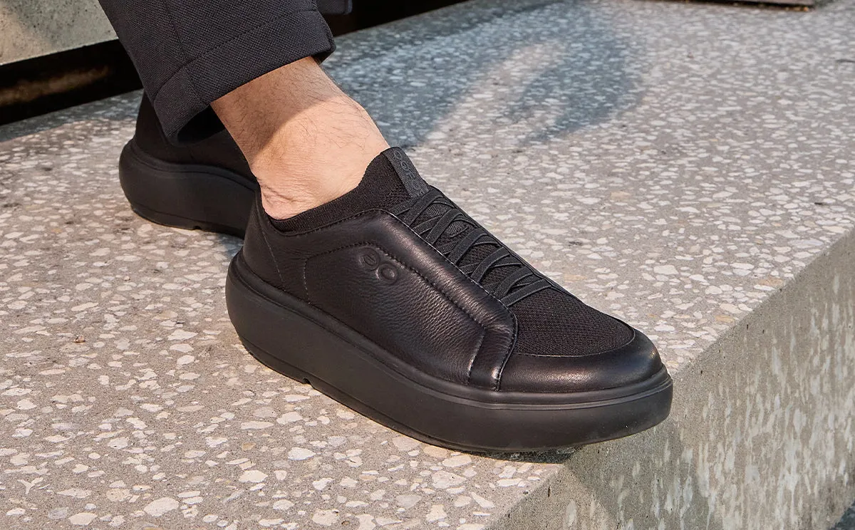 Men's Club+ Black Black sold by OOFOS product image thumbnail 2