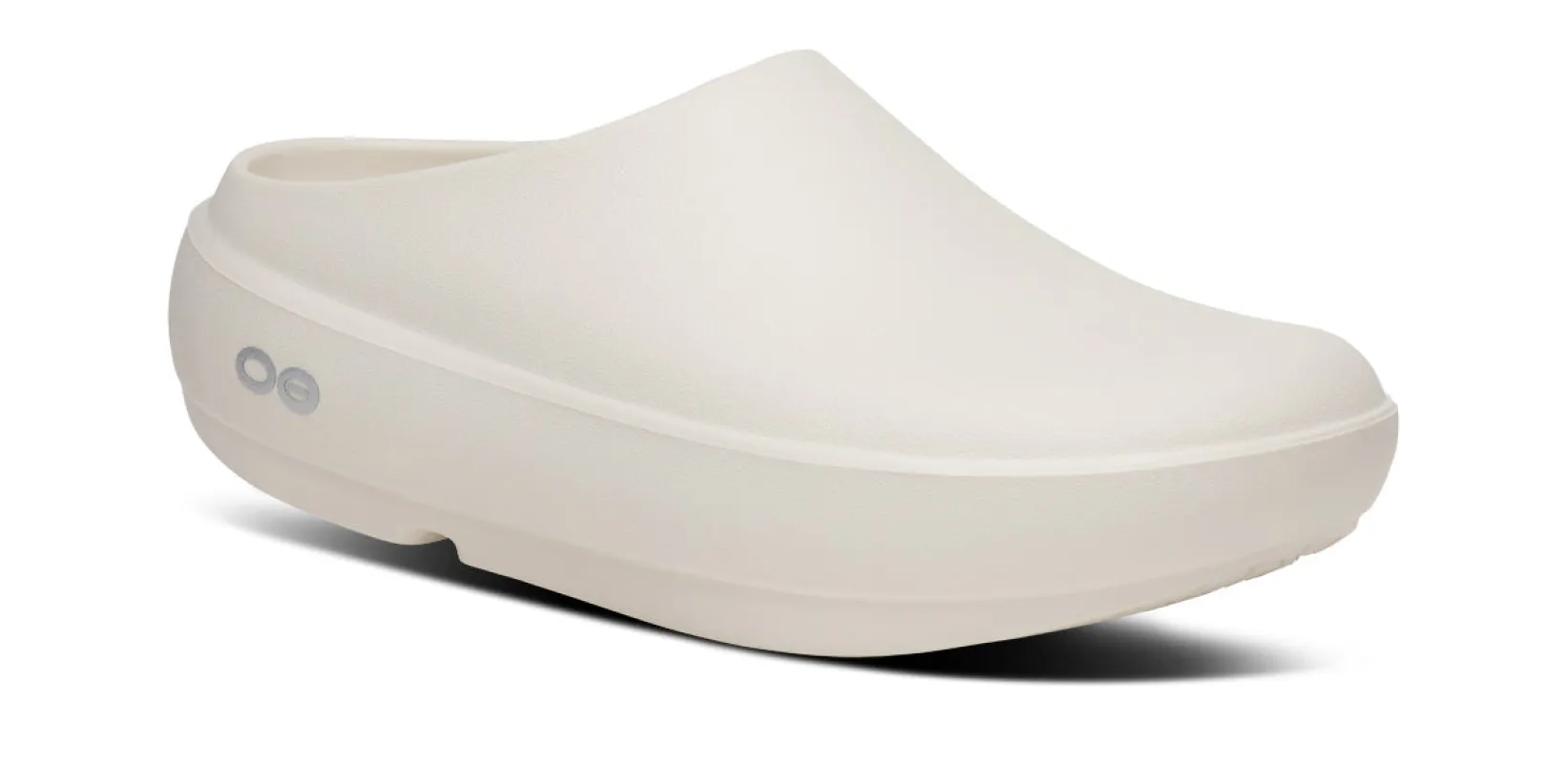 Women's Cloog PLUS Clog - Chalk made by OOFOS