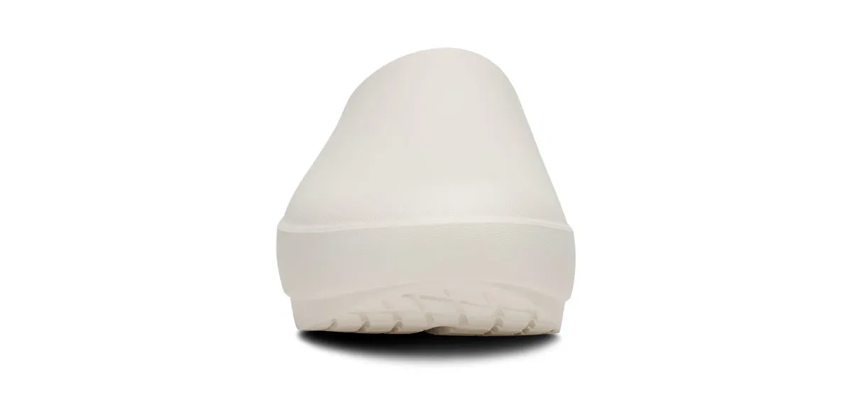 Women's Cloog PLUS Clog - Chalk sold by OOFOS product image thumbnail 4