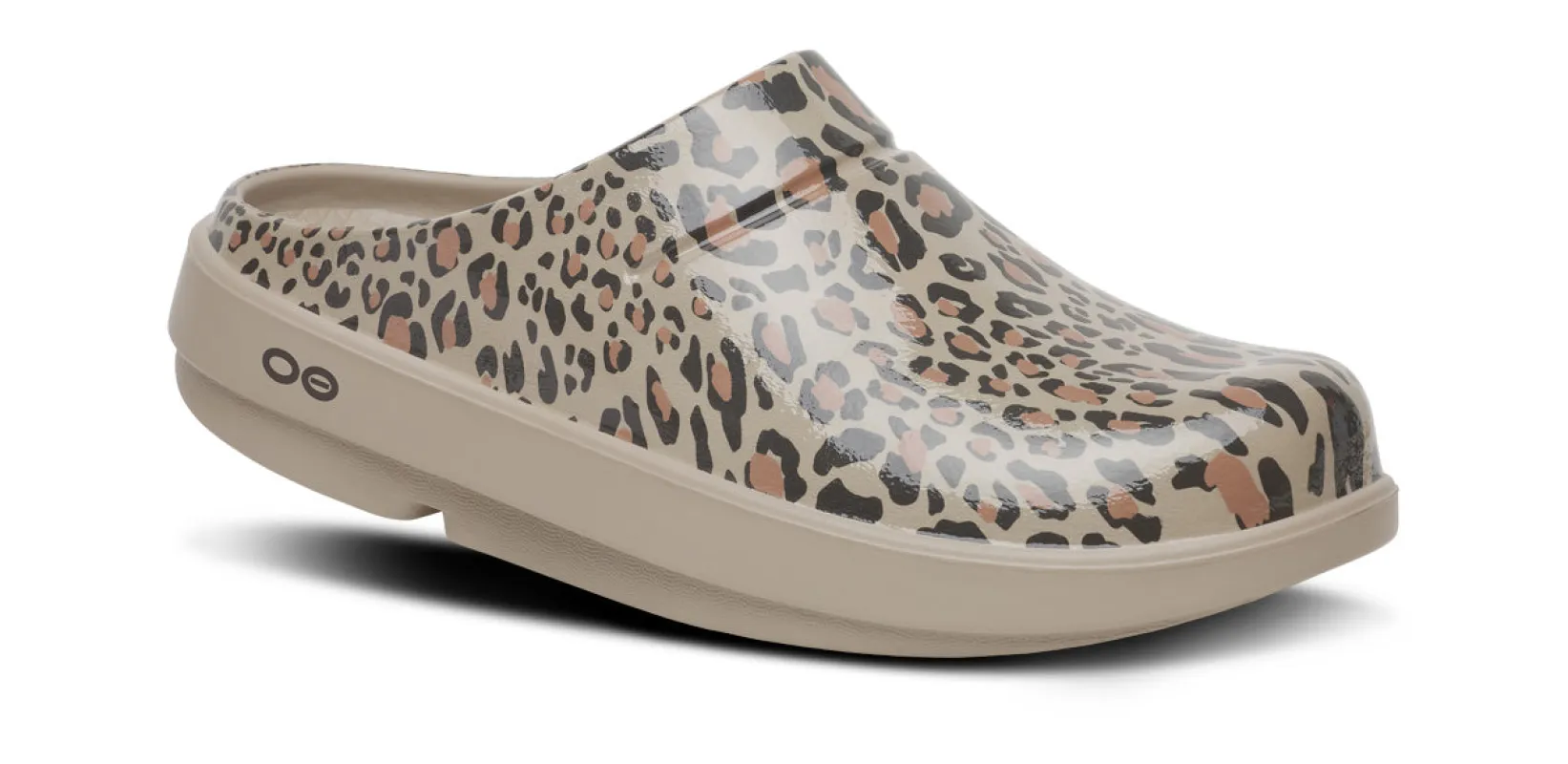 Women's OOcloog Limited Edition Clog - Nomad Leopard made by OOFOS