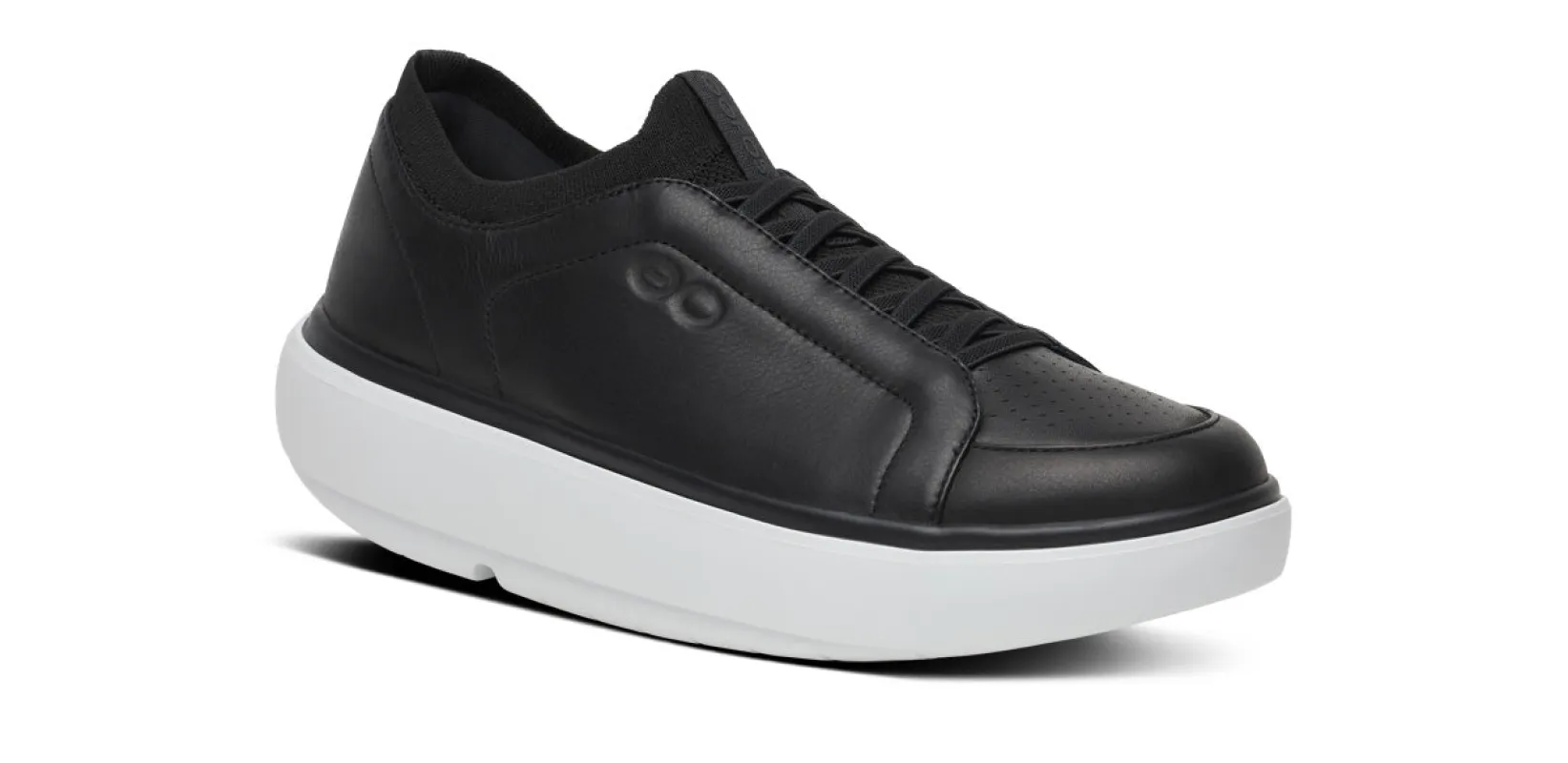 Men's Club+ Leather - White Black made by OOFOS