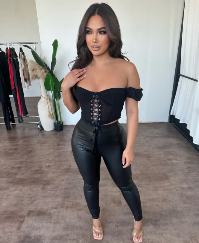 Kailey Leggings (Black) sold by OOTDFash