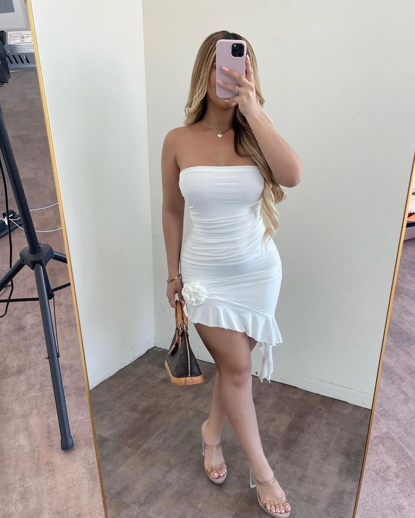 Marlene Dress(Ivory) sold by OOTDFash product image thumbnail 2