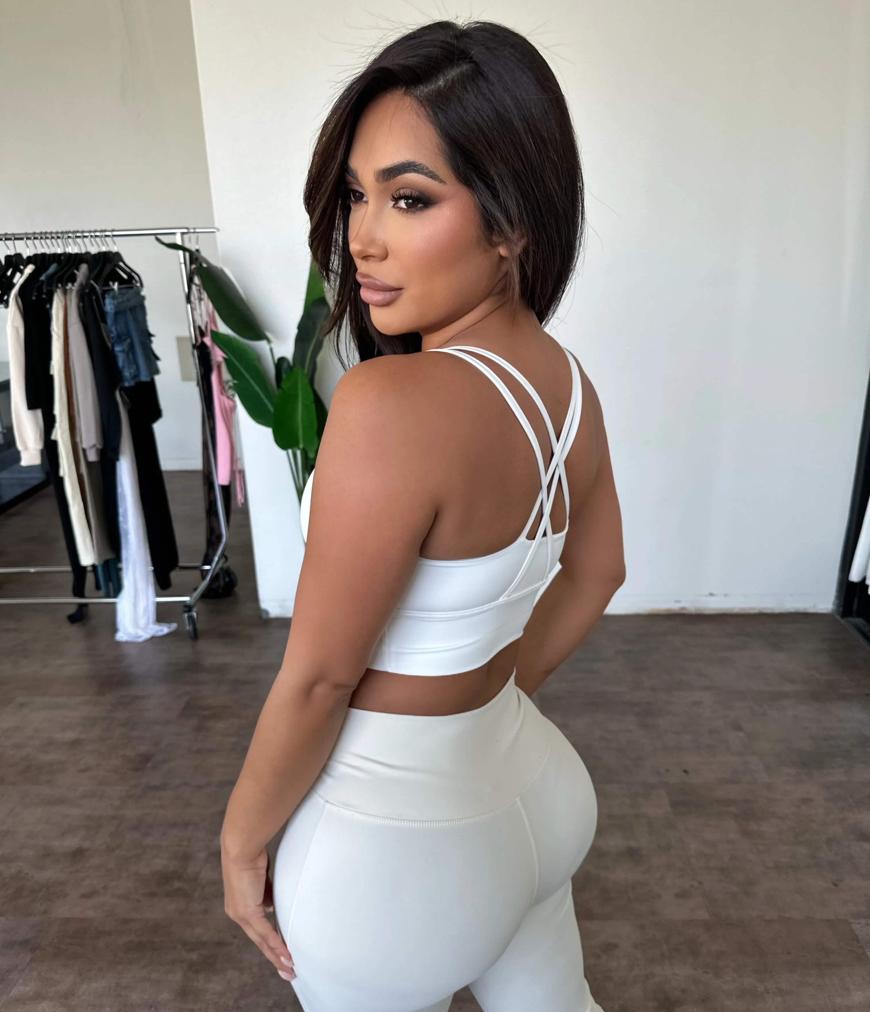 Venessa Sports Bra Top(White) sold by OOTDFash product image thumbnail 2