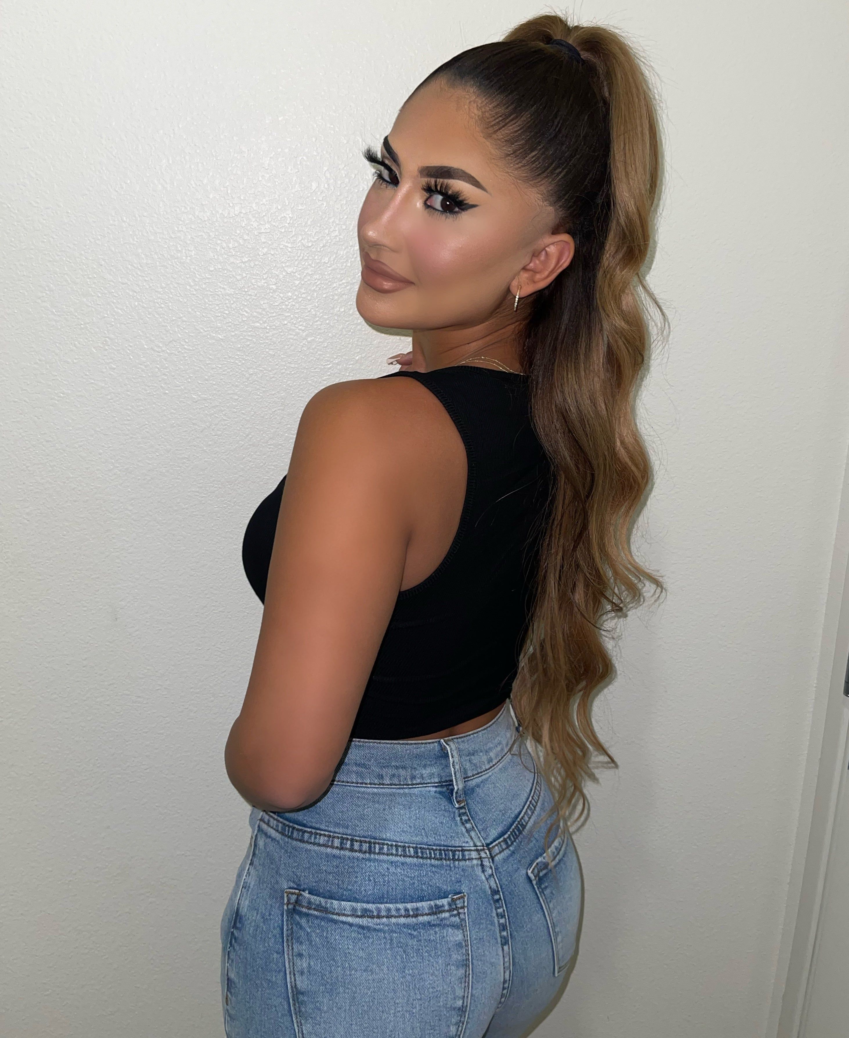 Emmy Crop Button Top(Black)FINAL SALE sold by OOTDFash product image thumbnail 2