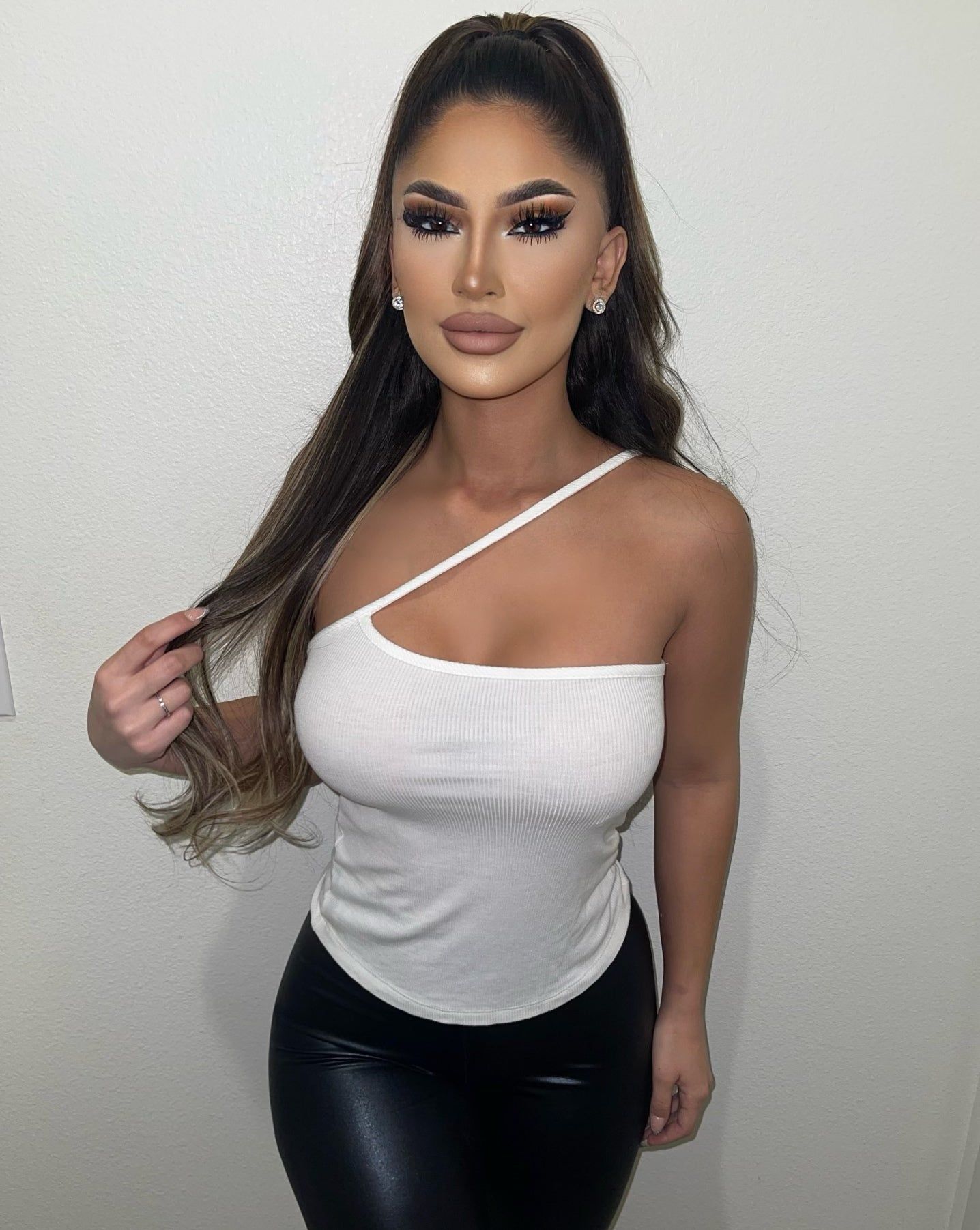 Ciara Ribbed Top(Ivory)FINAL SALE sold by OOTDFash