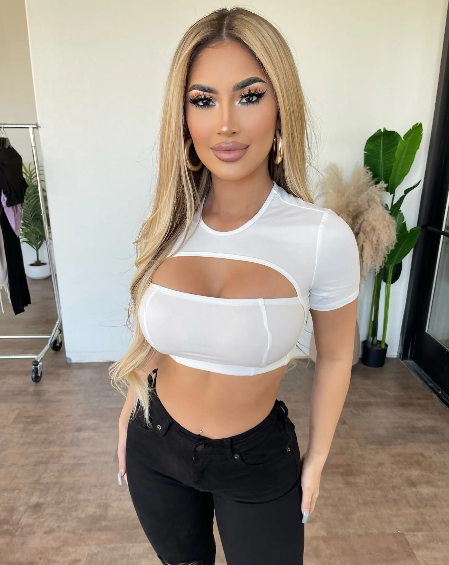 Britt Key Hole Top(Ivory)Final Sale sold by OOTDFash