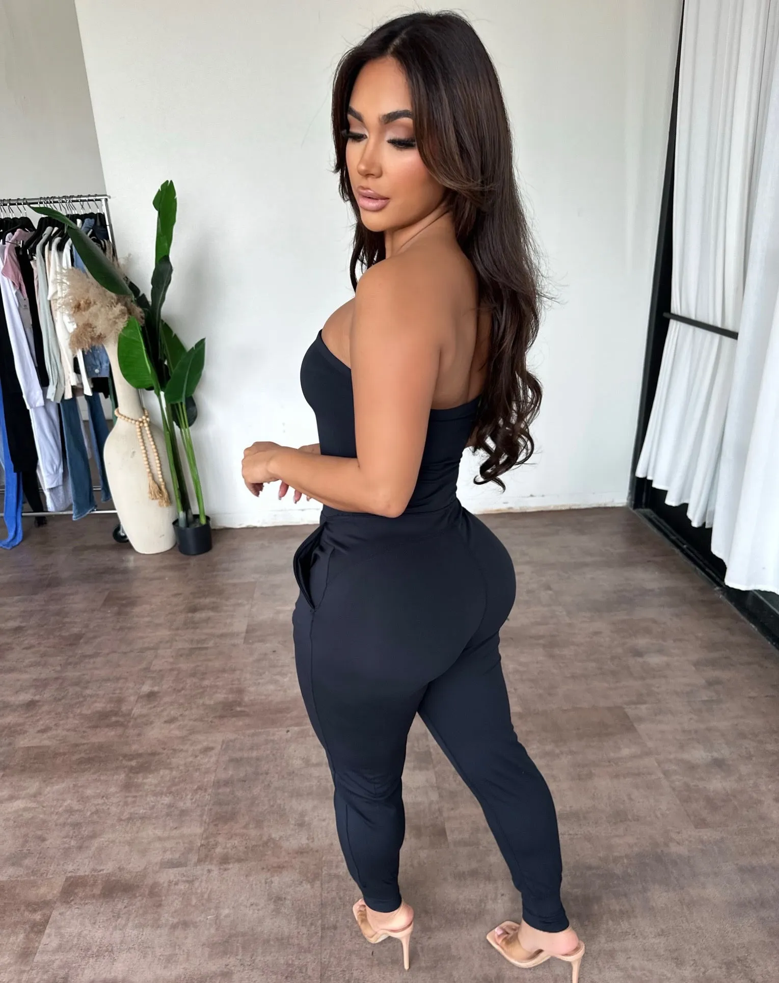 Amelia Jumpsuit (Black) sold by OOTDFash product image thumbnail 2