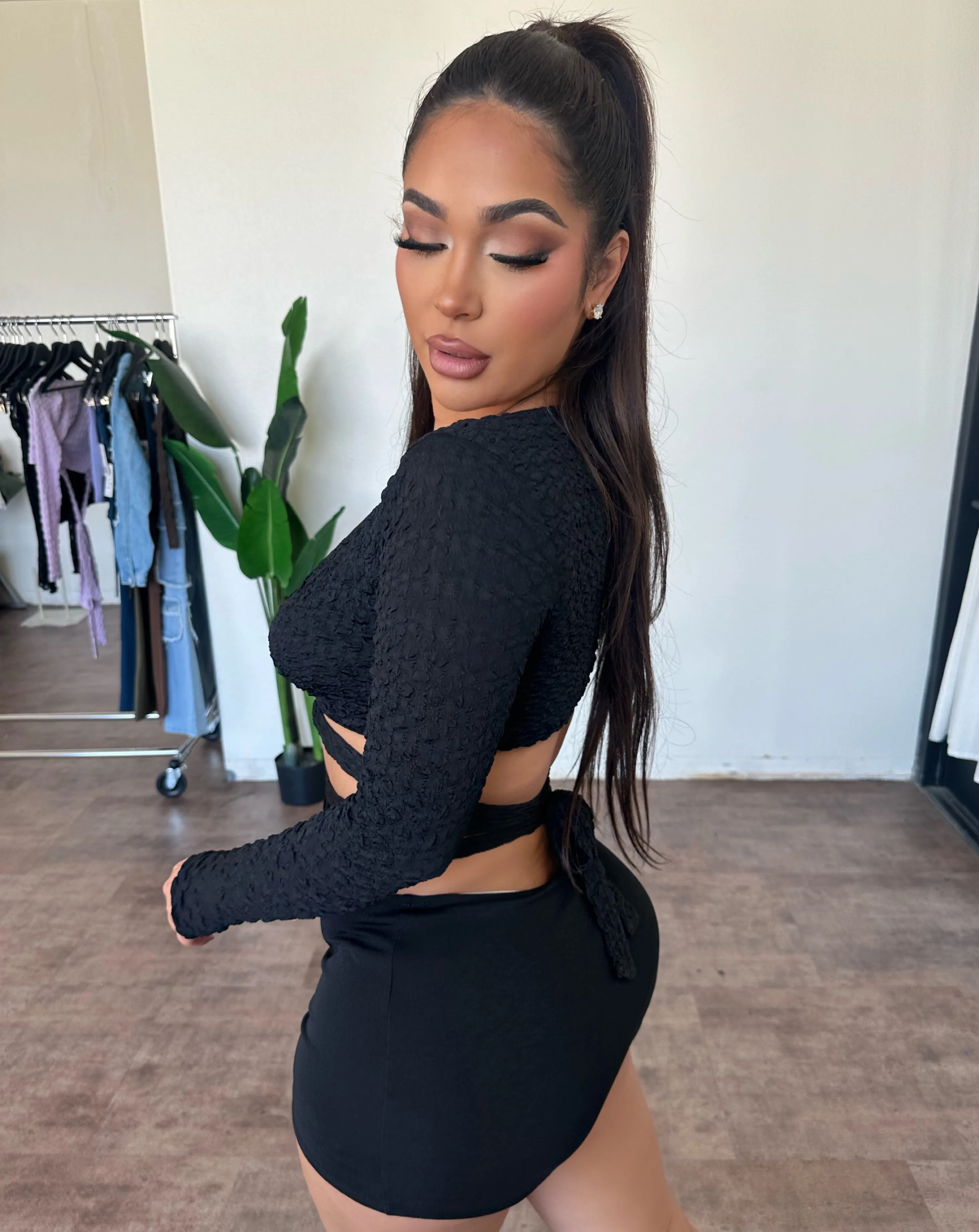 Derica Top (Black) sold by OOTDFash product image thumbnail 2