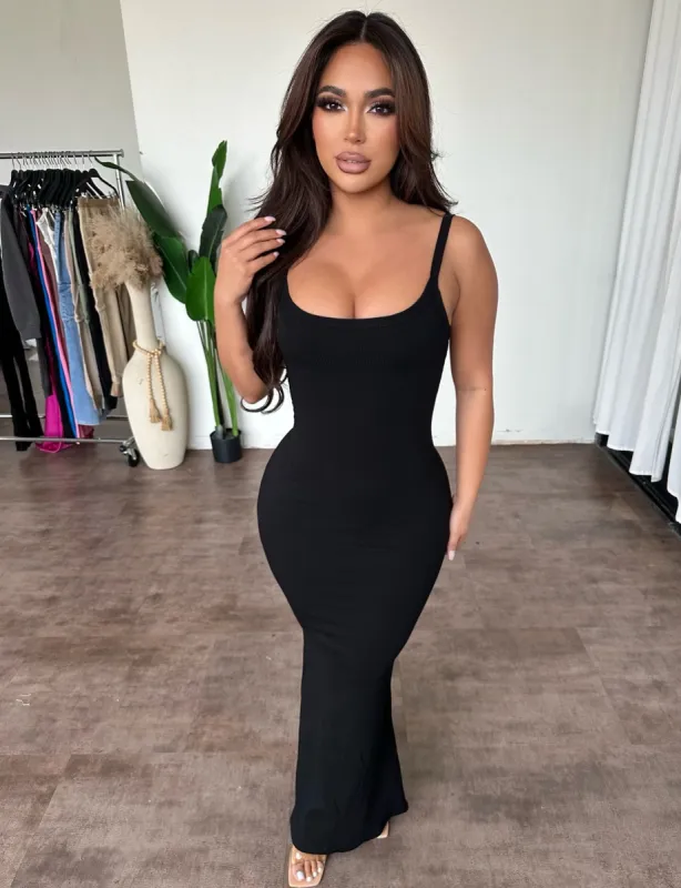 Kindle Rib Dress (Black) sold by OOTDFash