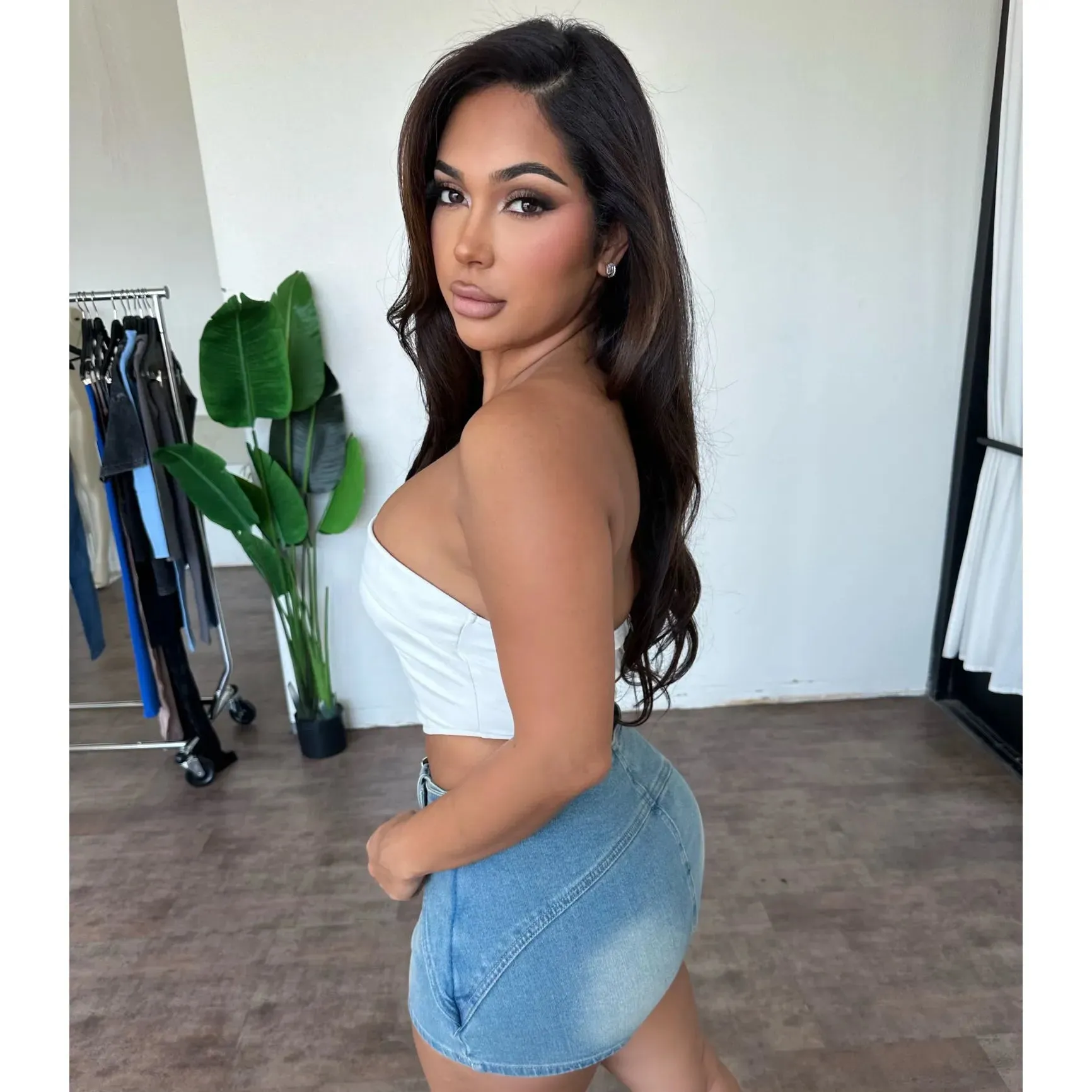 Kindle Skirt (Medium Denim) sold by OOTDFash product image thumbnail 2