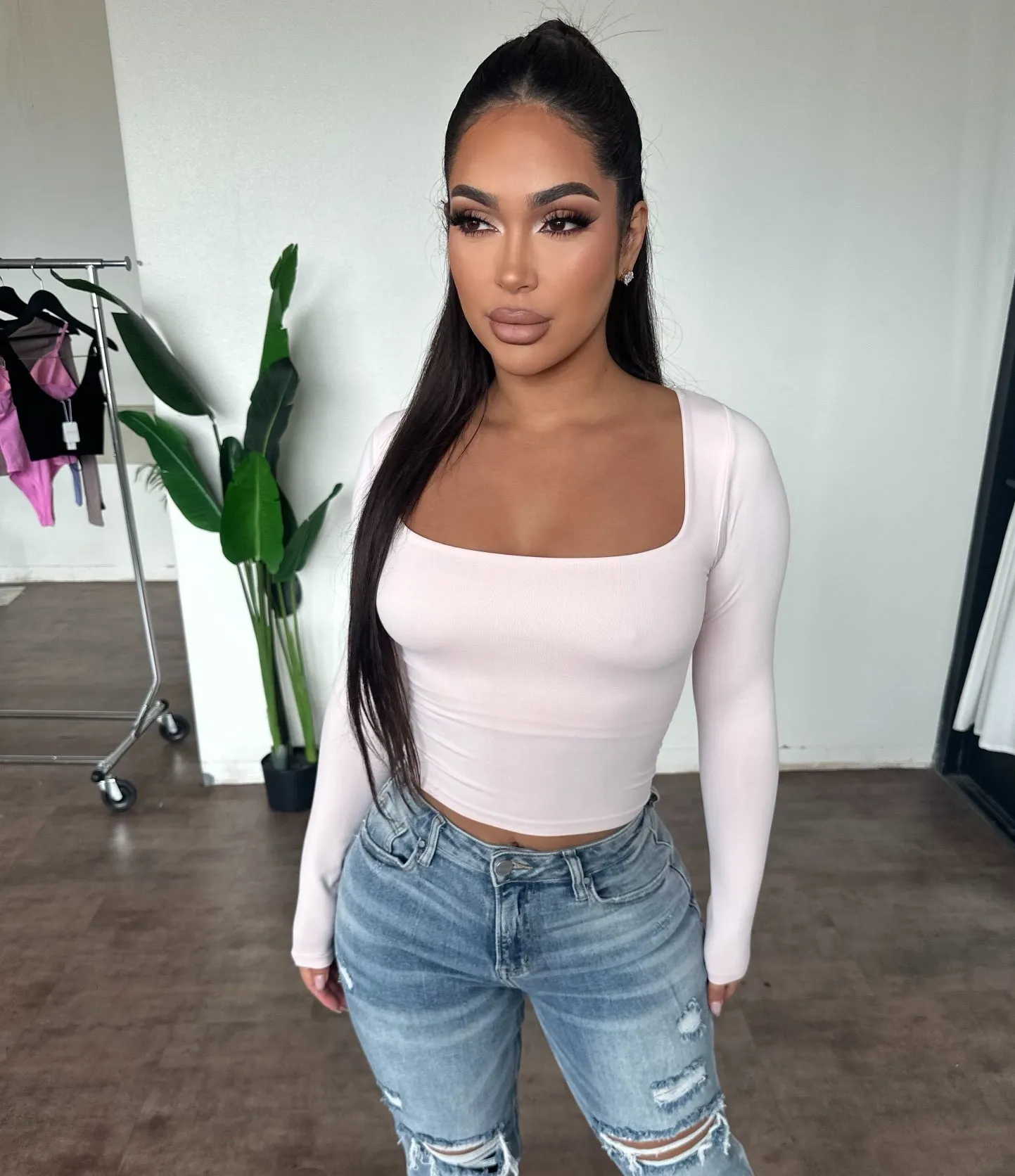 Olivia Top (Mauve Chalk) sold by OOTDFash