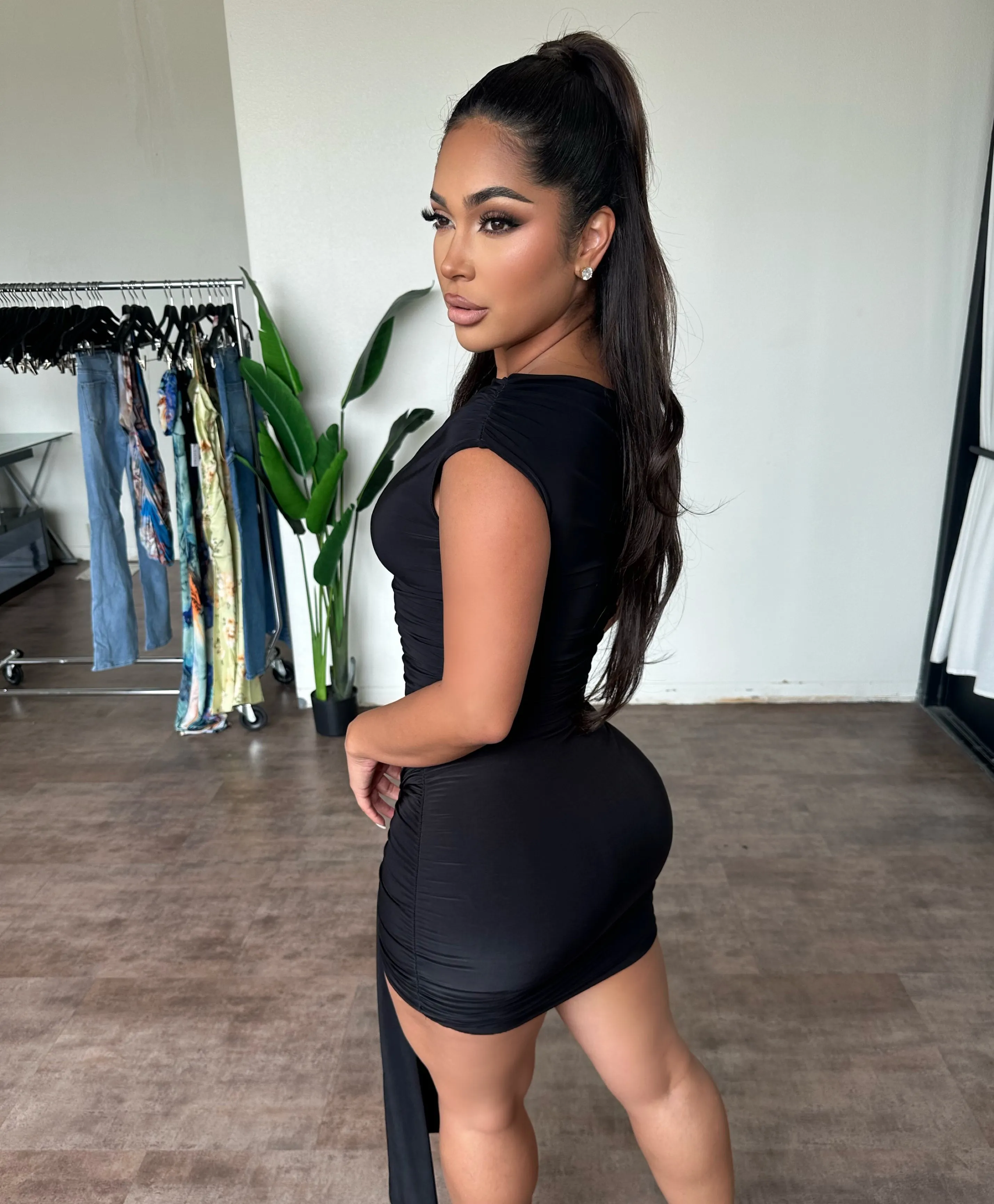 Shelly Set (Black) sold by OOTDFash product image thumbnail 2