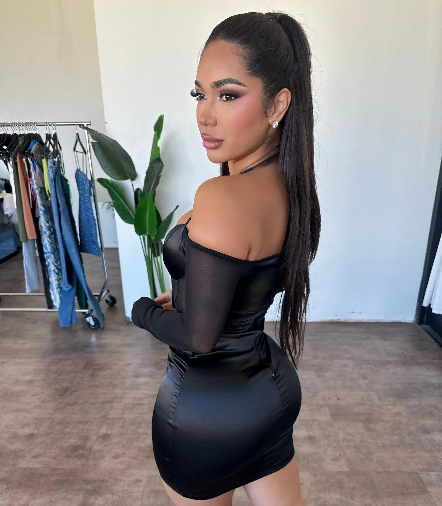 Sherly Dress (Black) sold by OOTDFash product image thumbnail 2