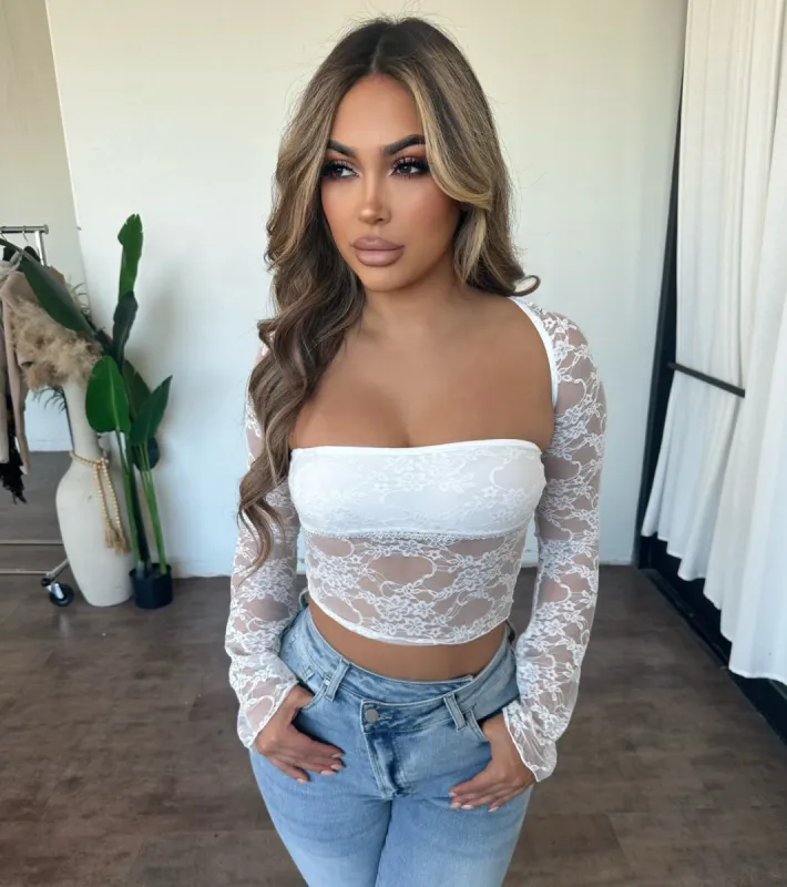 Shay Top (White) sold by OOTDFash