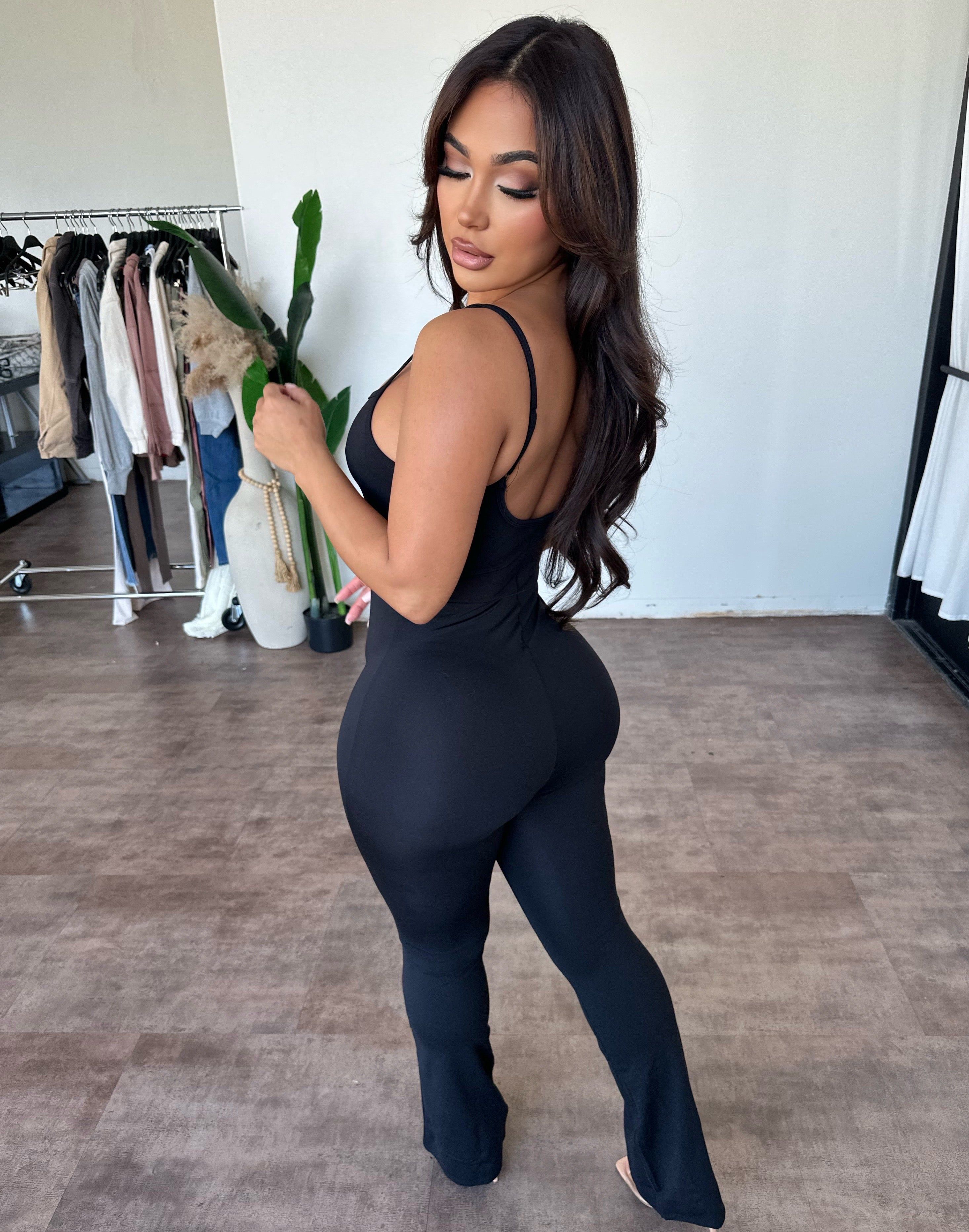 Olivia Jumpsuit (Black) sold by OOTDFash product image thumbnail 2