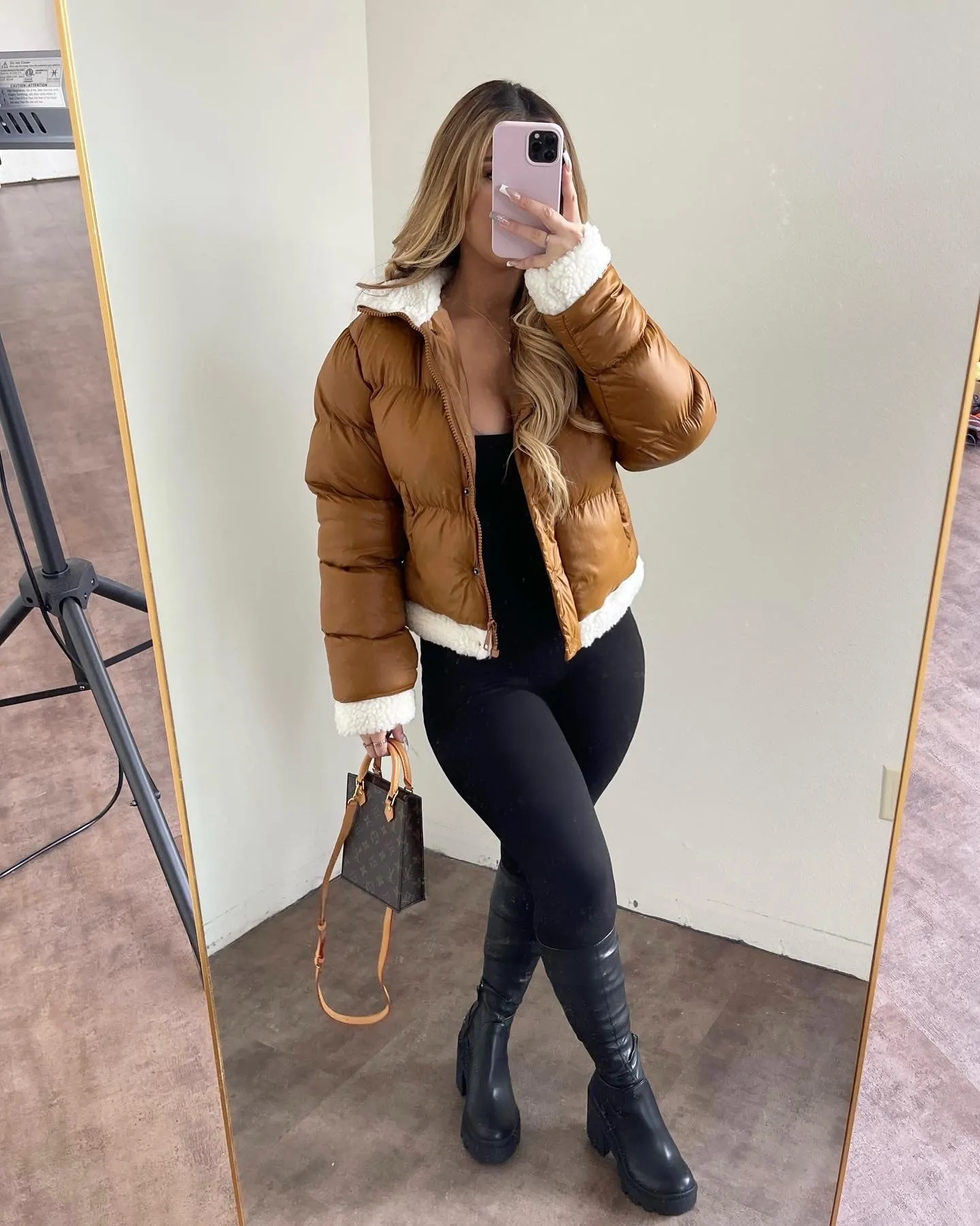 Leslie Puffer Jacket(Camel) sold by OOTDFash product image thumbnail 2