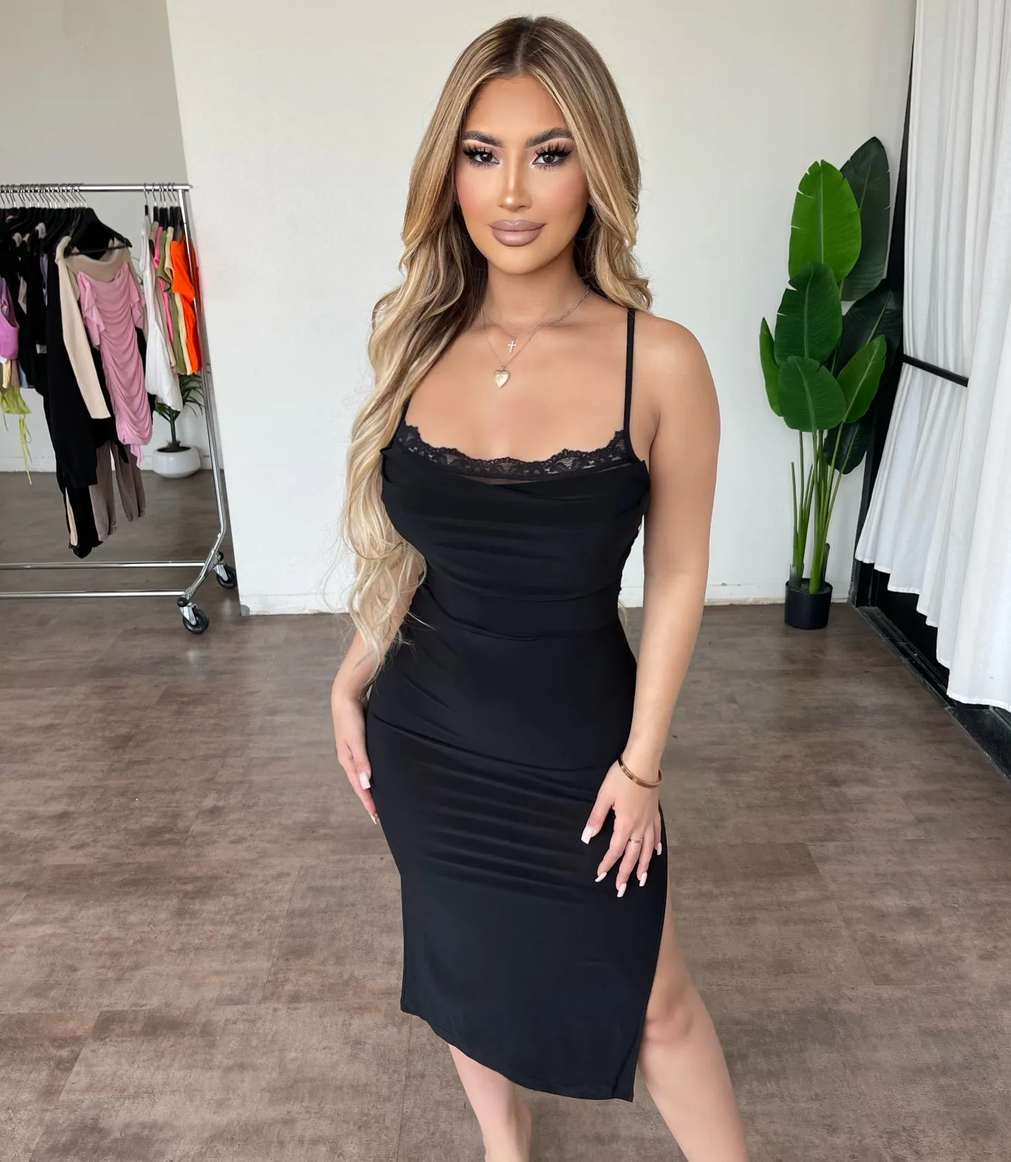 Anabelle Dress(Black) sold by OOTDFash