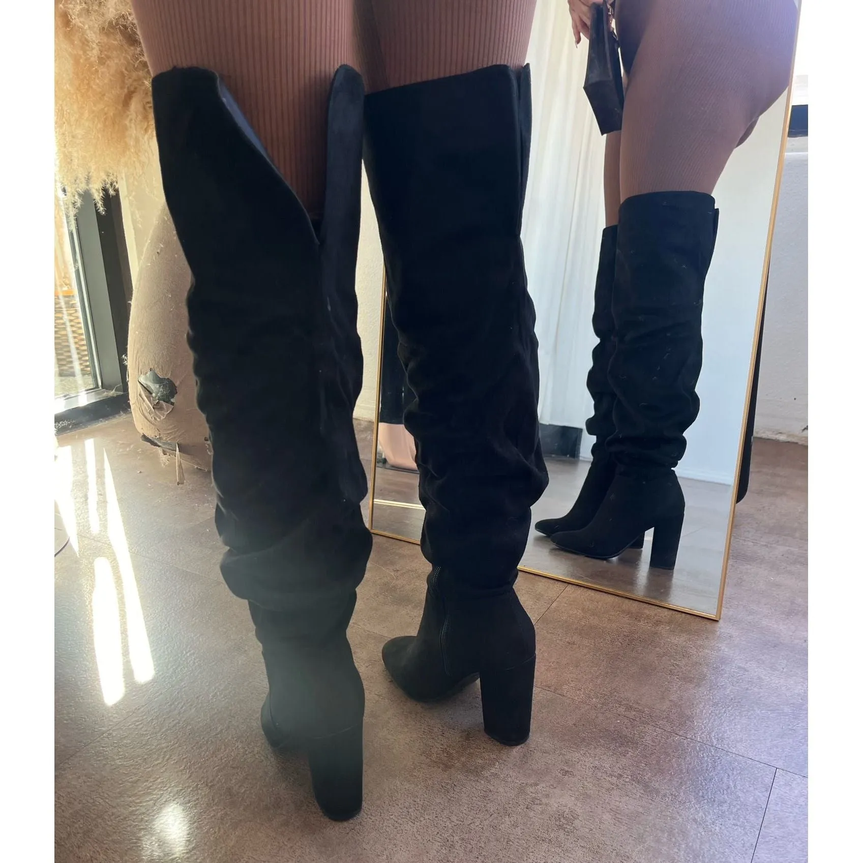 Elizabeth Boots (Black) sold by OOTDFash product image thumbnail 2