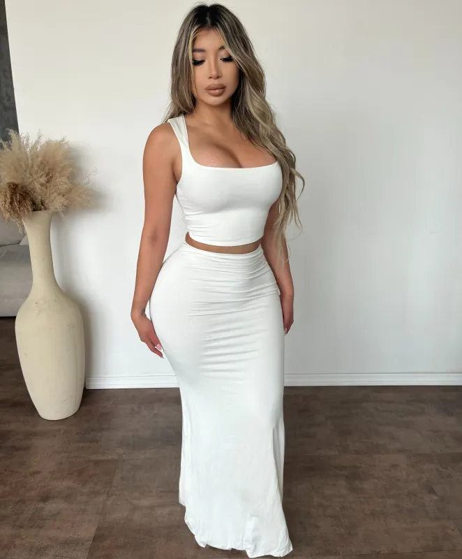 Kathy Square Neck W Maxi Skirt (Off White) sold by OOTDFash