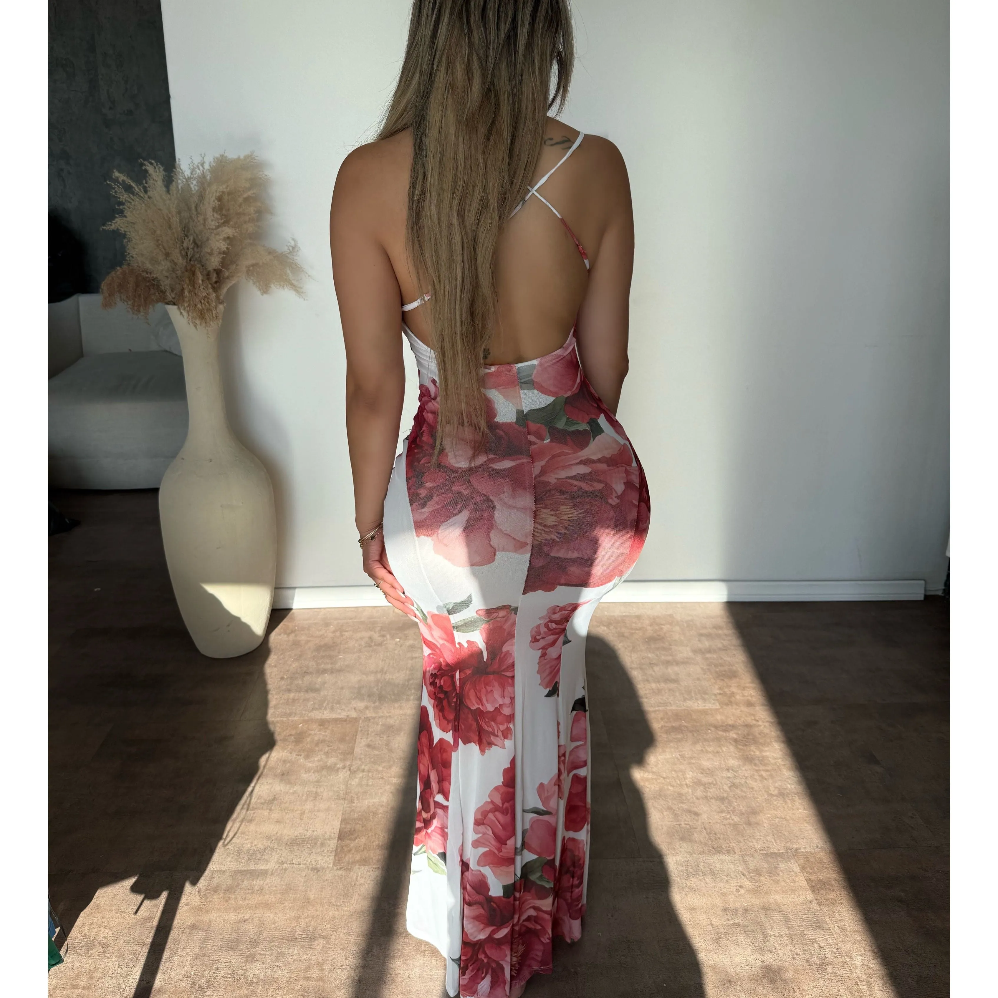 Melissa Floral Long Dress (White/Red) sold by OOTDFash product image thumbnail 2