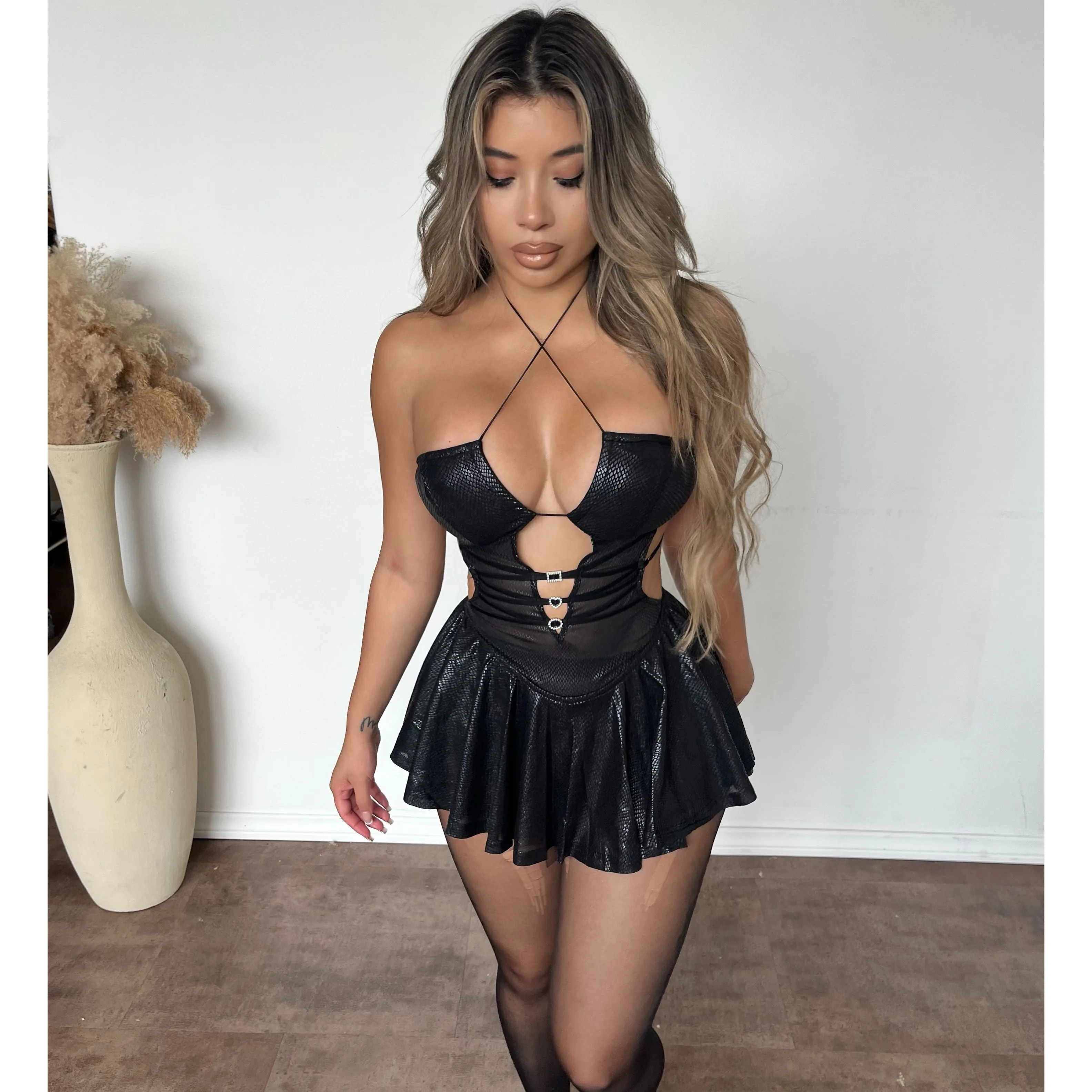 Melissa Mesh Leggings (Black) sold by OOTDFash product image thumbnail 2