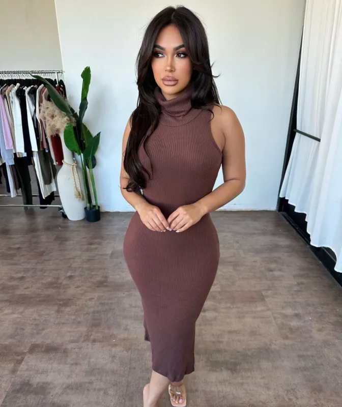 Janet Dress(Chocolate) sold by OOTDFash